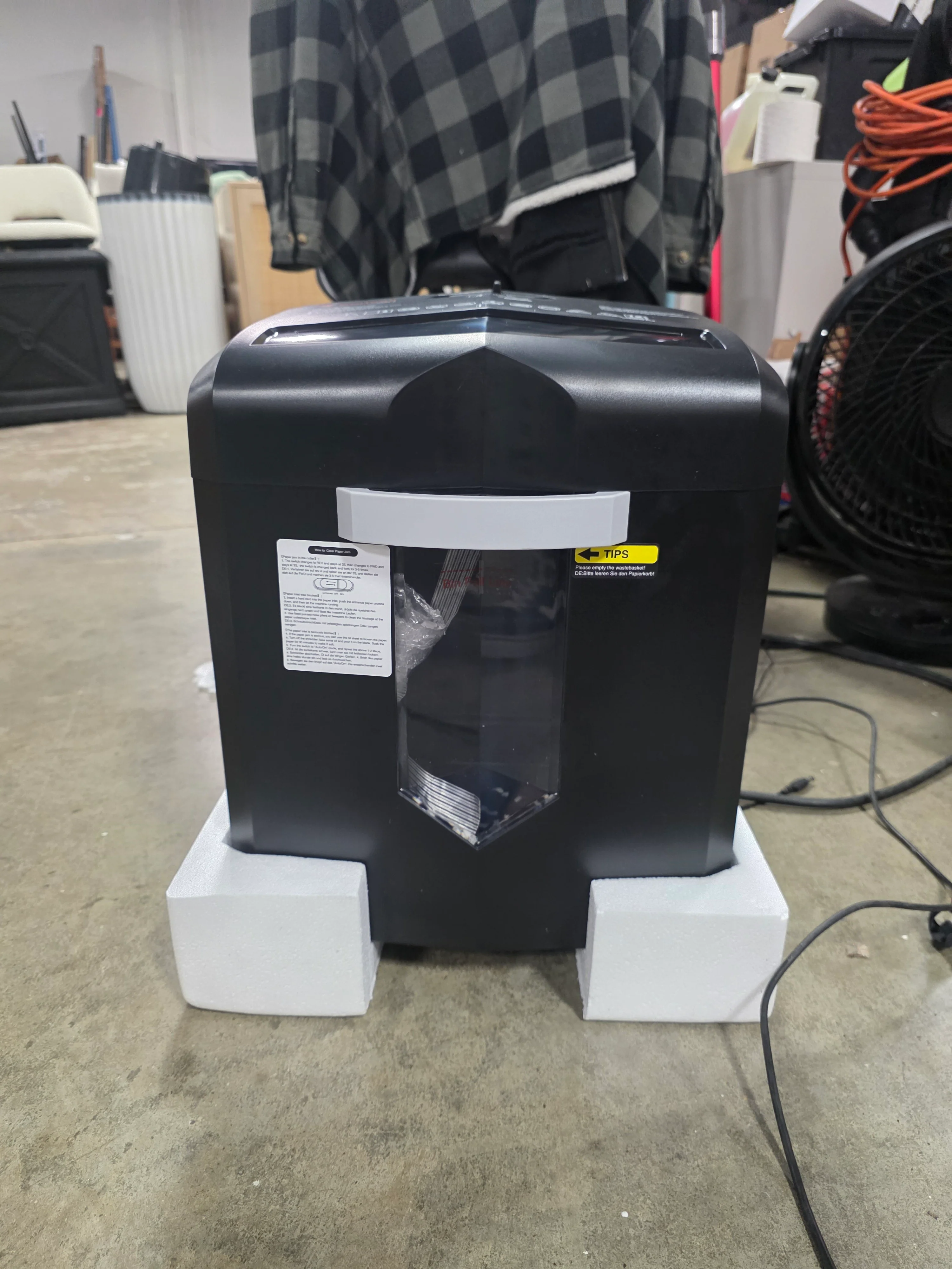 12-Sheet Micro Cut Shredder - Image 7
