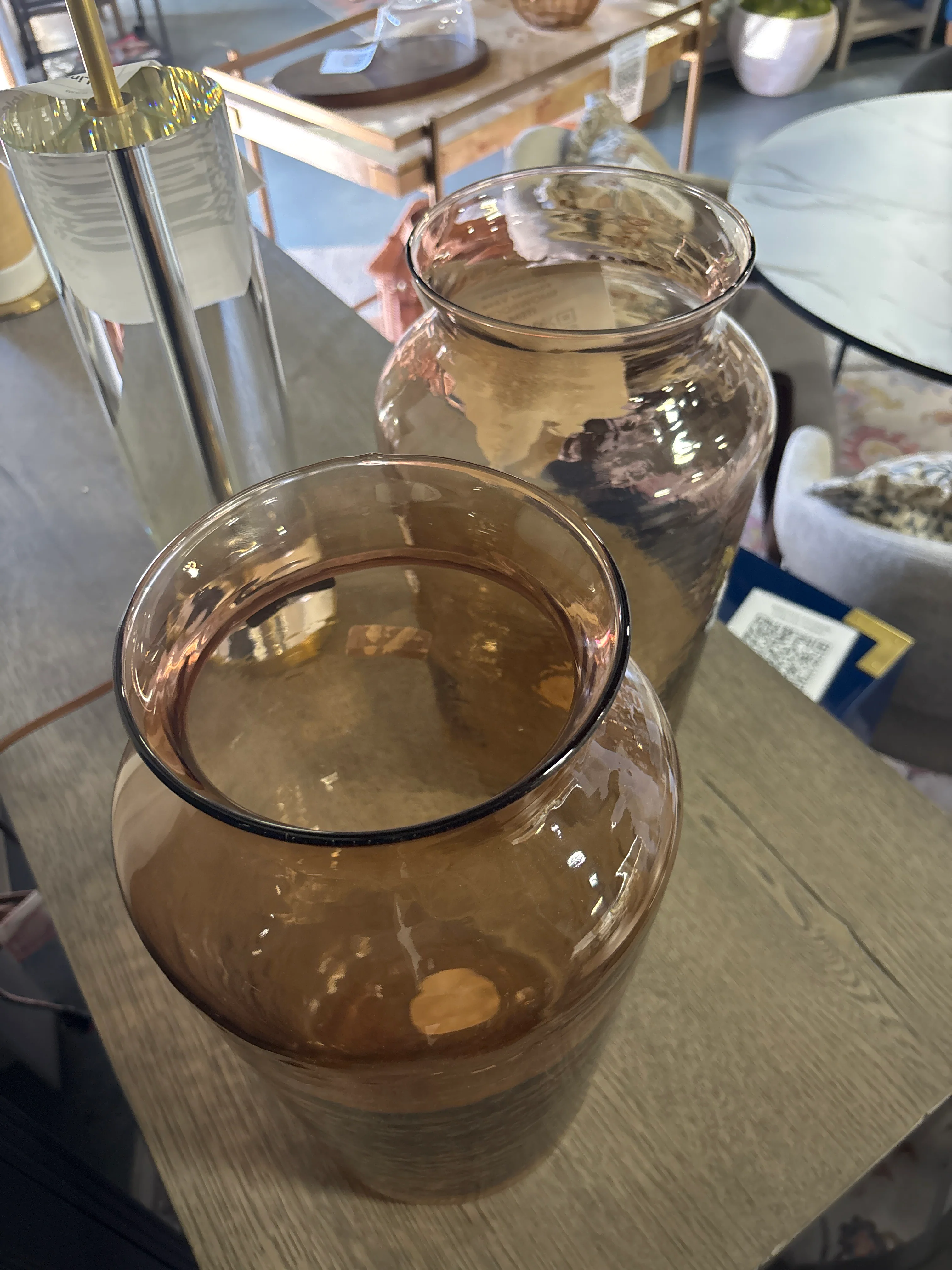 14" Tan Glass Decorative Flower Vase SHOWROOM ITEM - Image 3