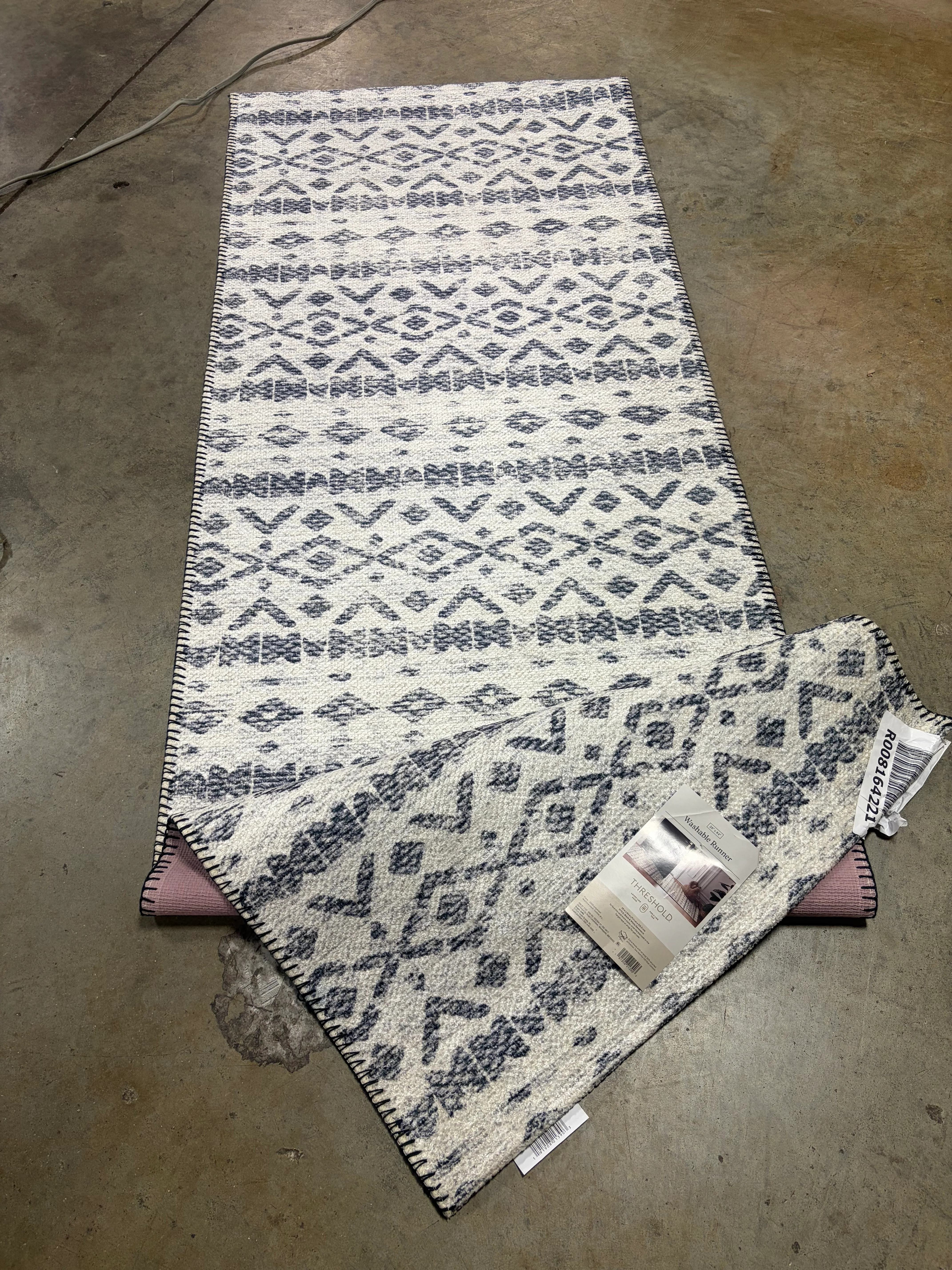 Washable Luna Aztec Diamond Printed Runner Rug Black 2'4"x7' - Image 5