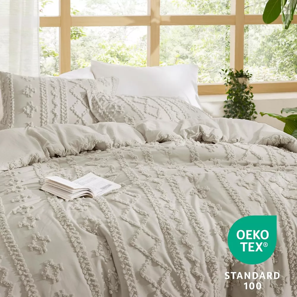 3Pcs Tufted Boho Farmhouse Shabby Chic Embroidery Linen Full Size Comforter Set - Bedsure - Image 3