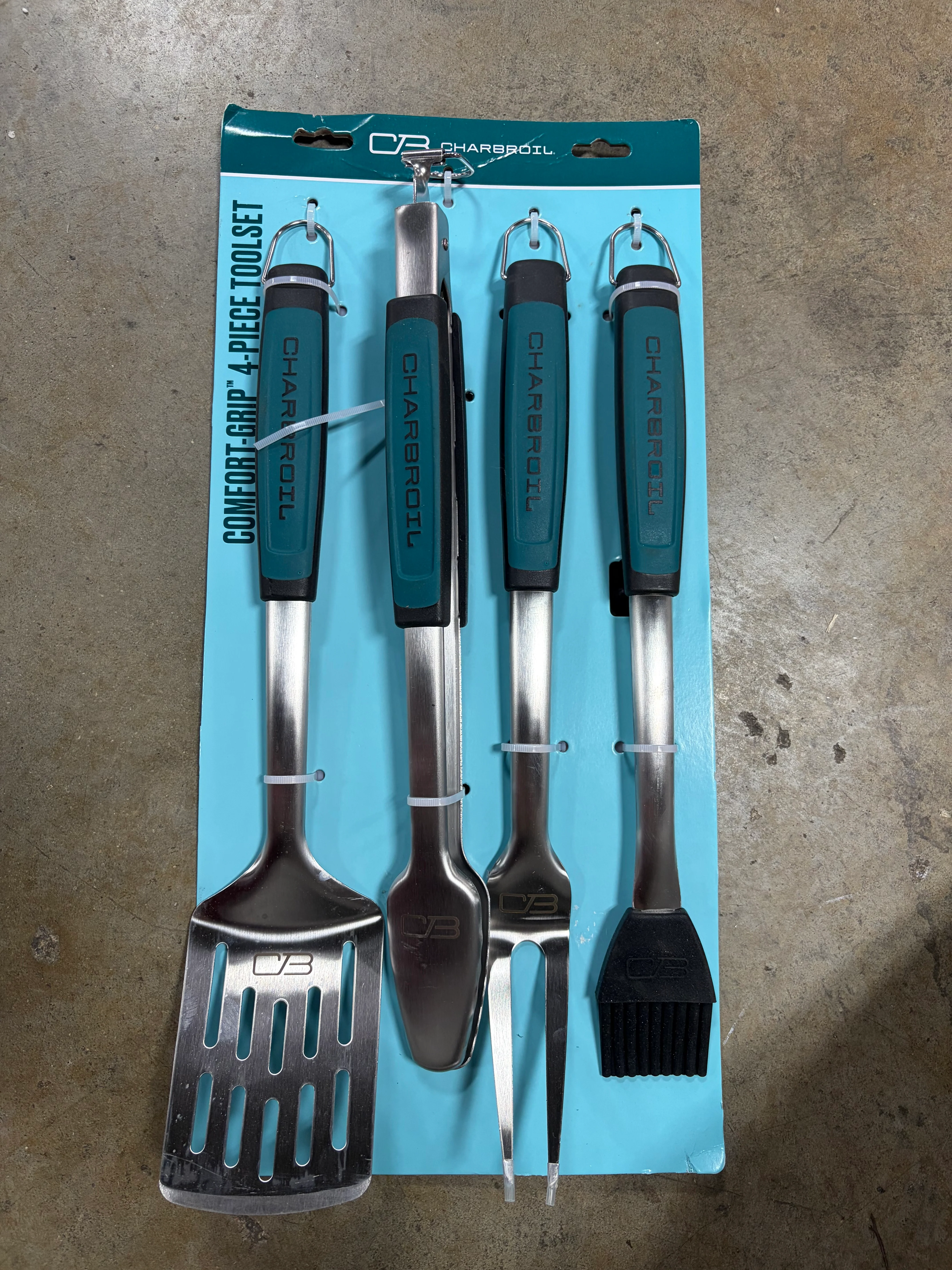 4pc Comfort Grip Tool Heat-Resistant Grill Cookware Set SHOWROOM ITEM - Image 6