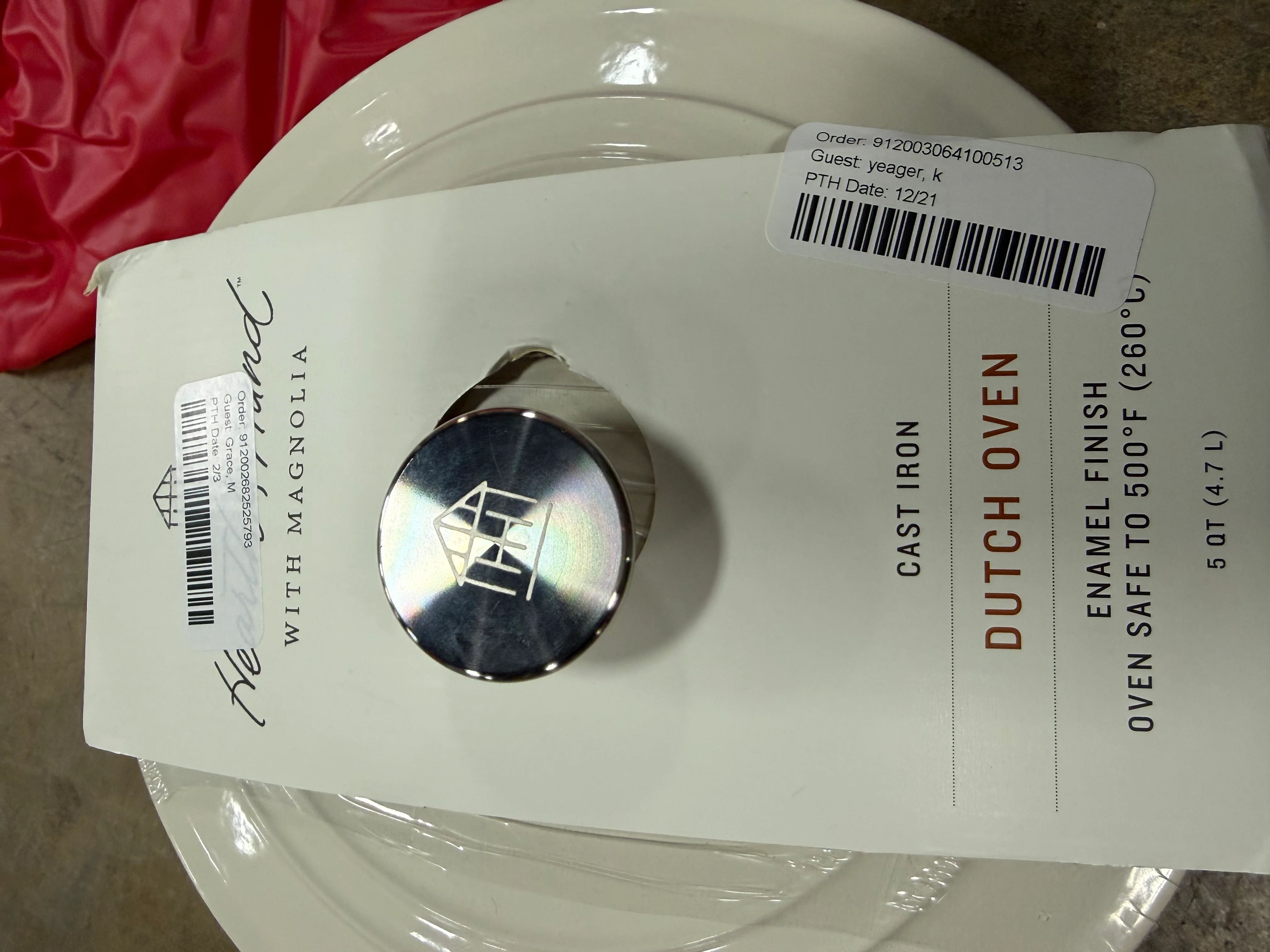 Enameled Cast Iron Dutch Oven Cream - Image 8