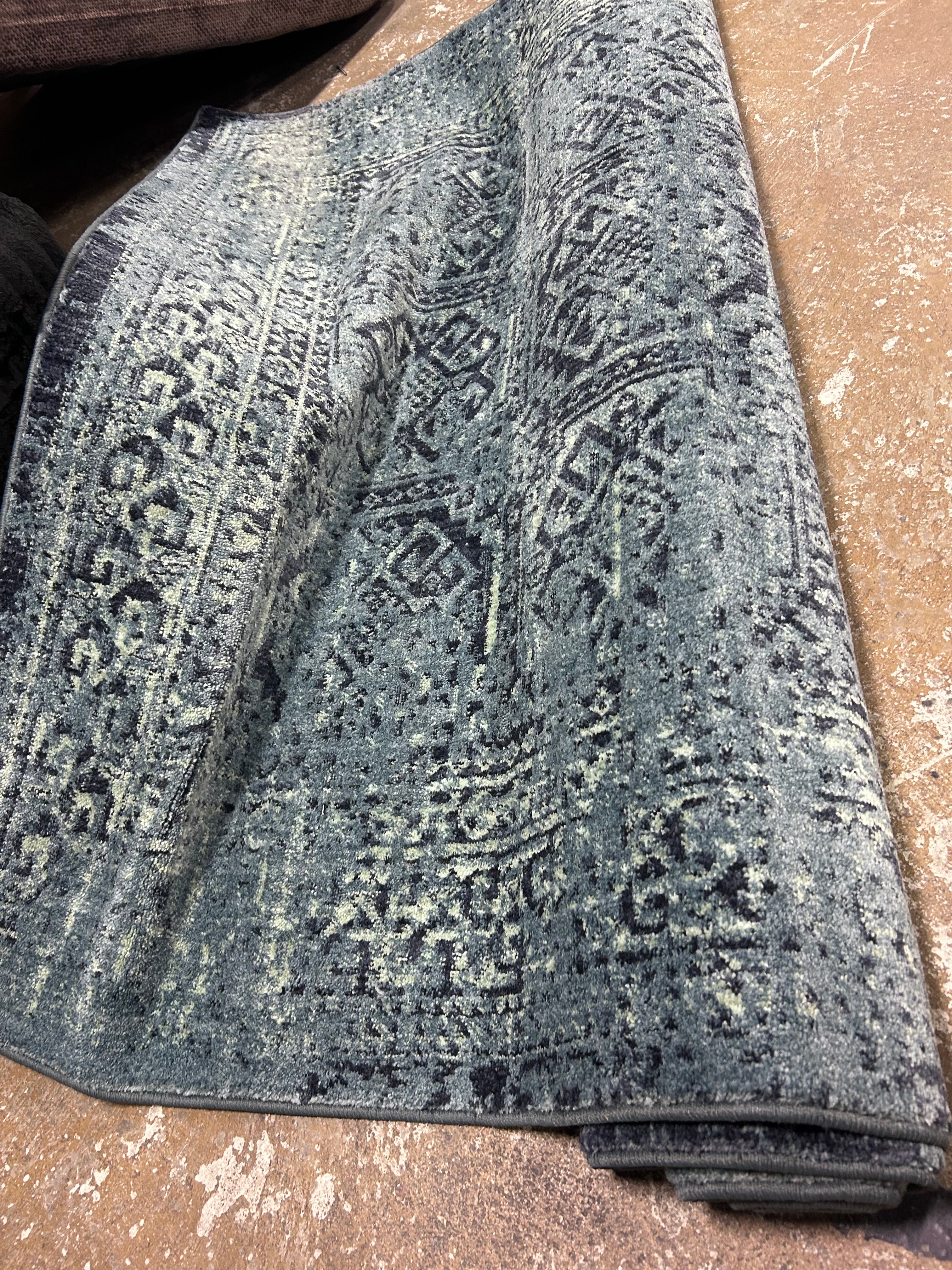 Overdyed Area Rug Turquoise 5'x7' - Image 6