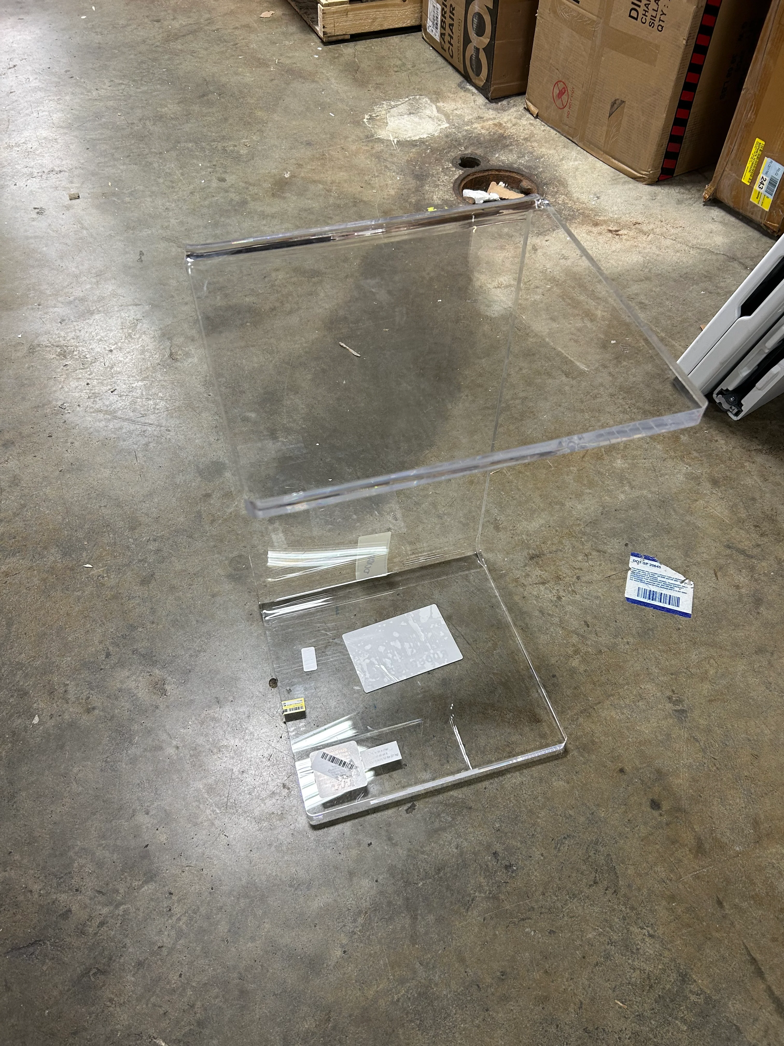Acrylic C Shaped Side Table Clear - Image 5