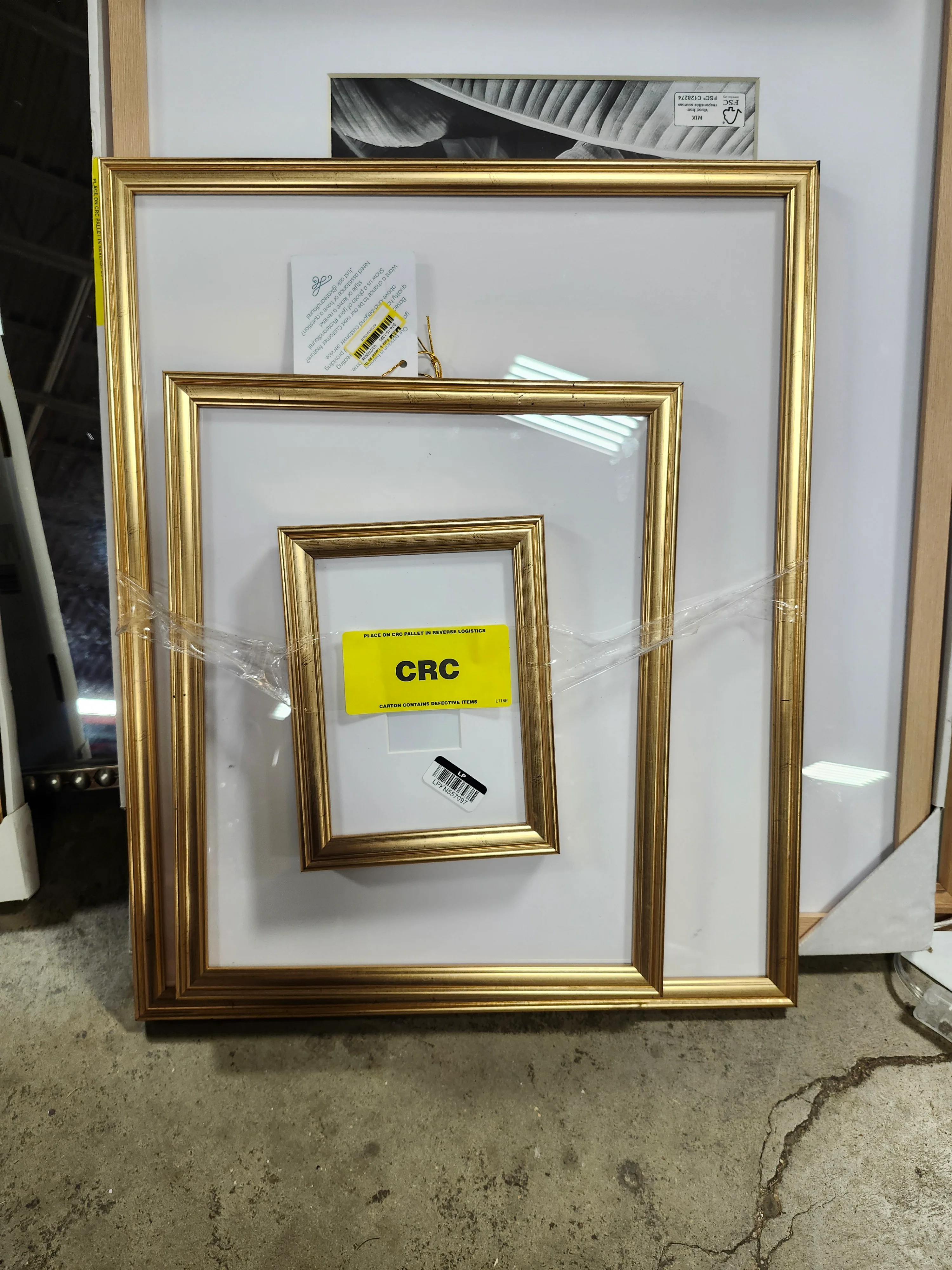 Adlynn Wall Picture Frames Gold (Set of 3) SHOWROOM ITEM - Image 2