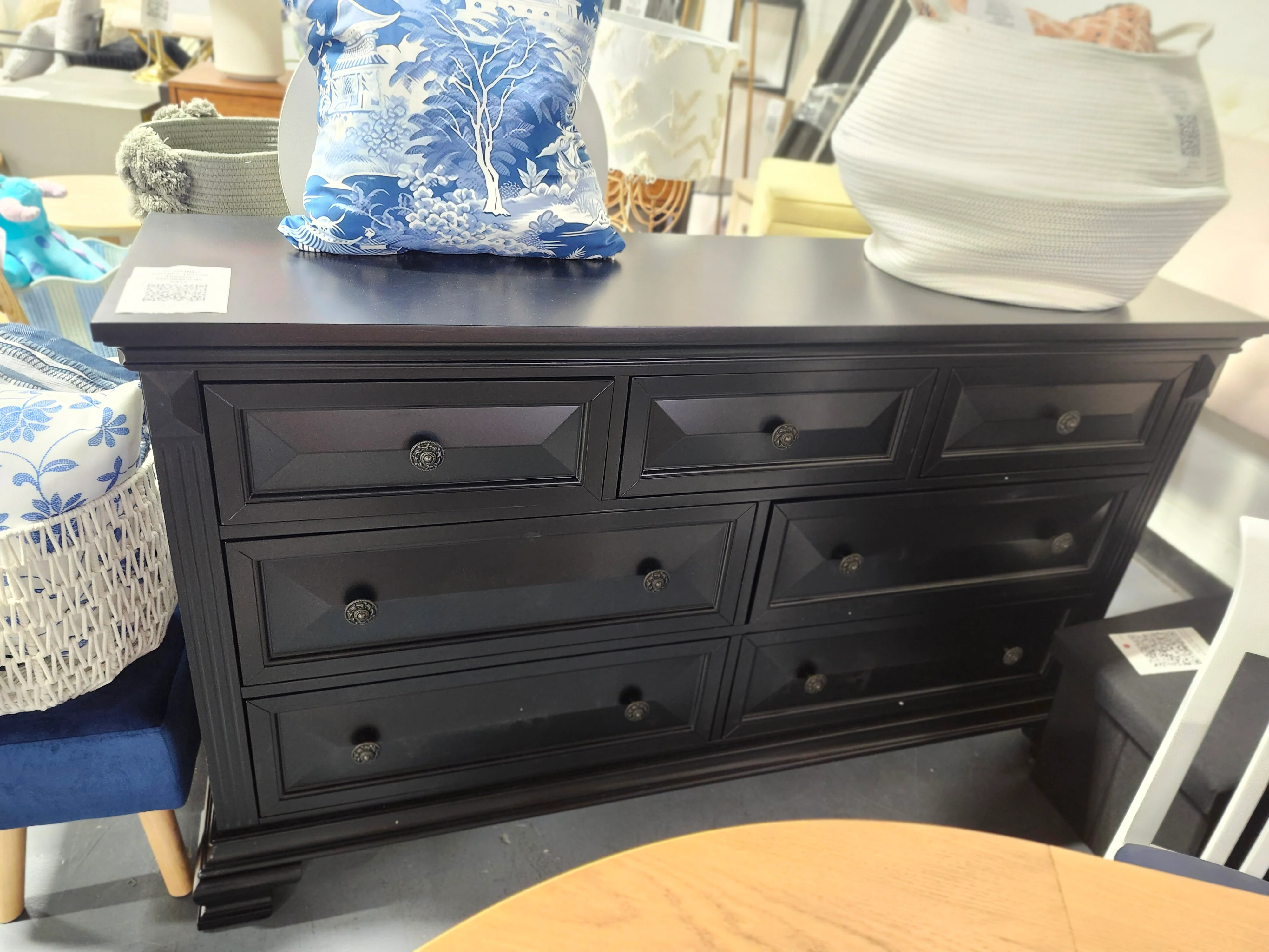 Alcott Hill® Daryel 7-Drawer Dresser  SHOWROOM ITEM - Image 2