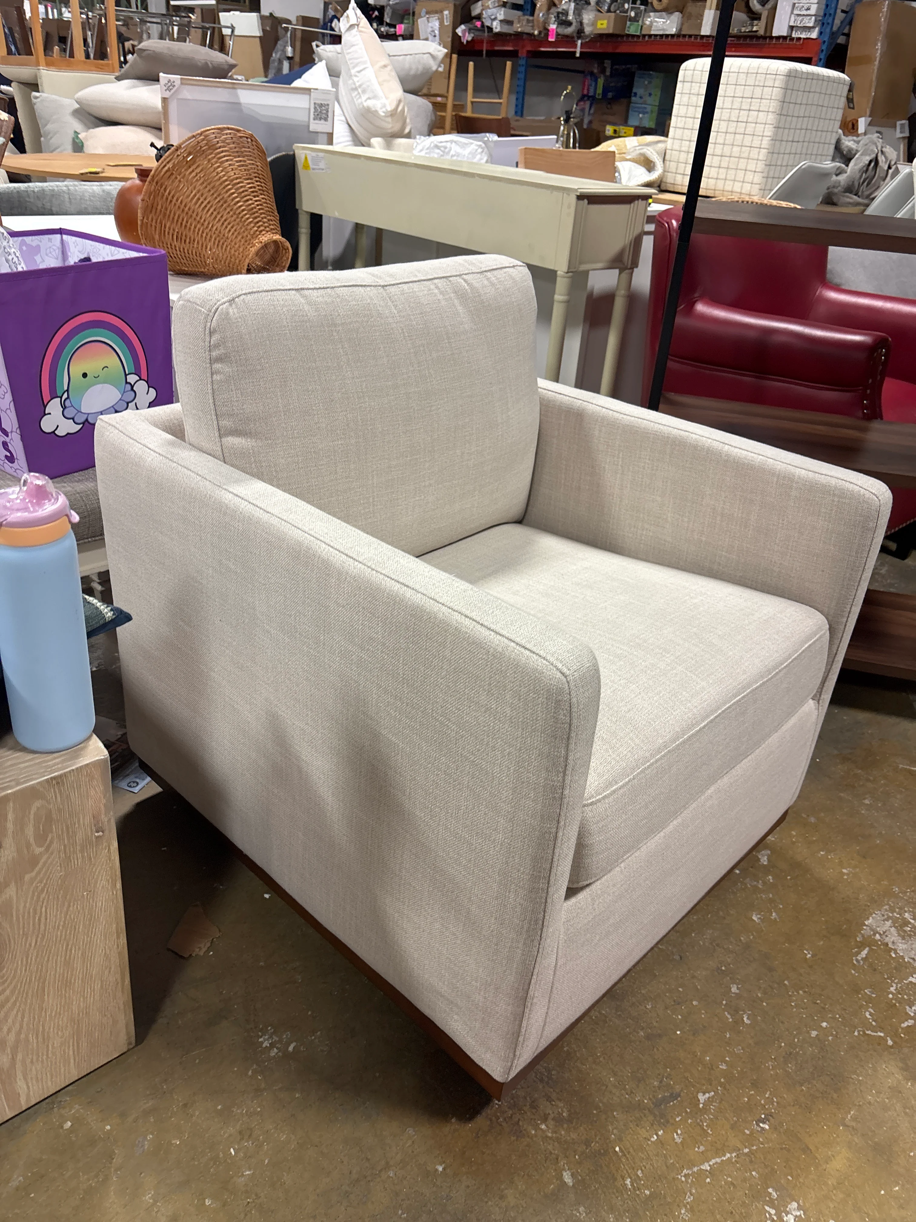 Bobbi Upholstered Swivel Armchair SHOWROOM ITEM - Image 3
