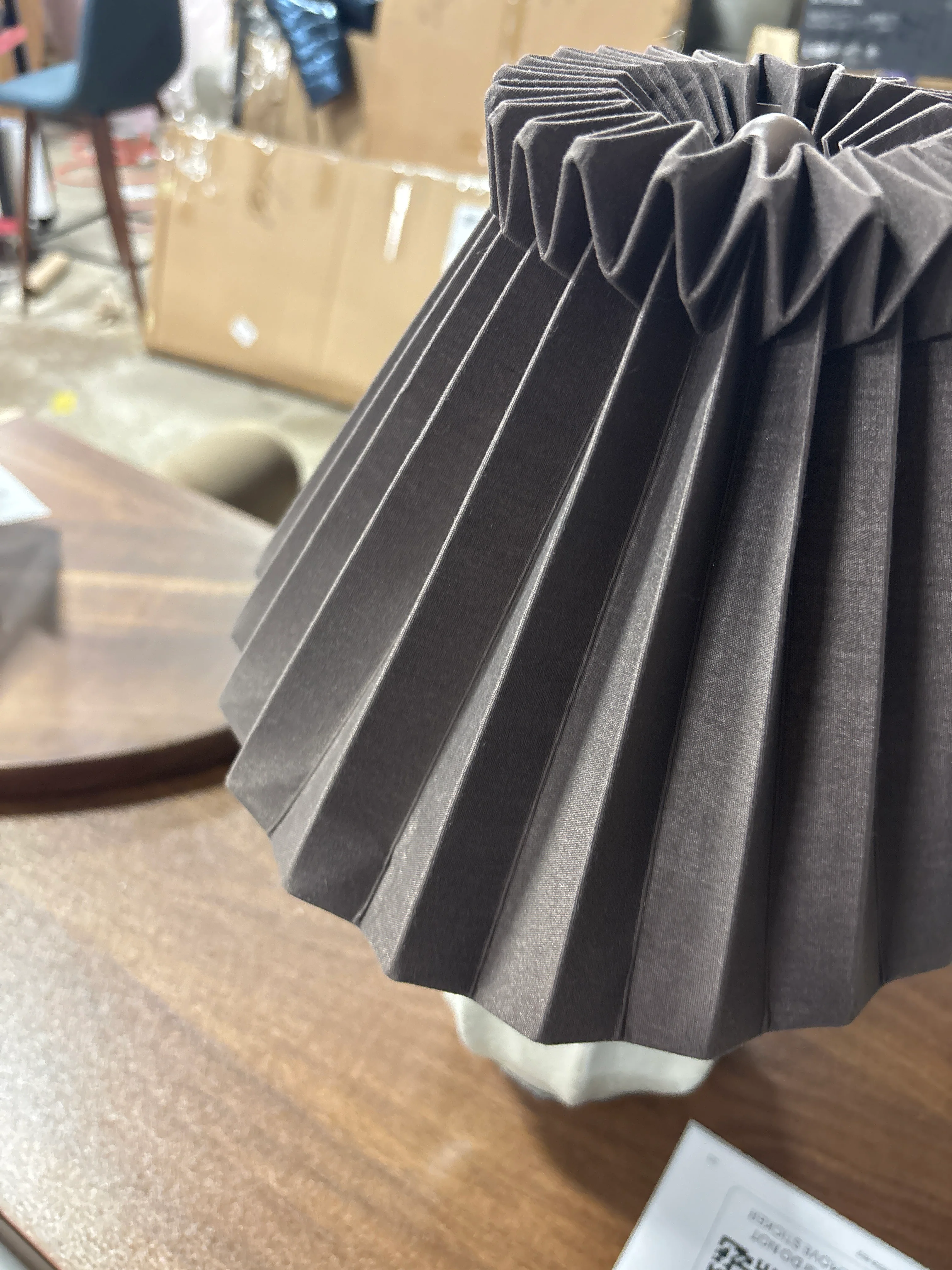 Ceramic with Brown Knife Pleat Shade Accent Table Lamp Sour Cream SHOWROOM ITEM - Image 4