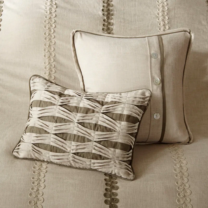 Chateau Comforter Set King - Image 2