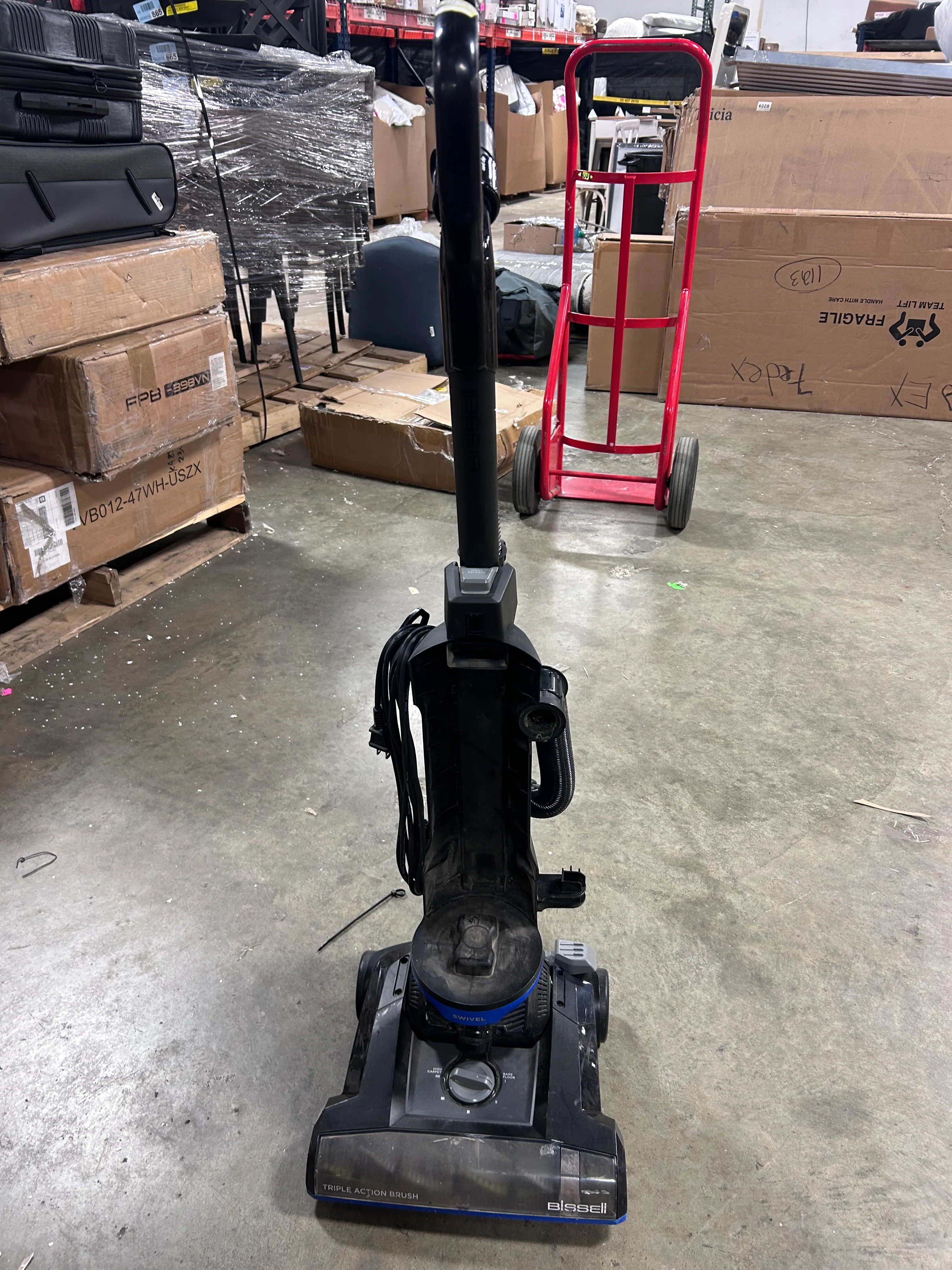 CleanView Swivel Pet Vacuum Carpet Cleaner - Image 7