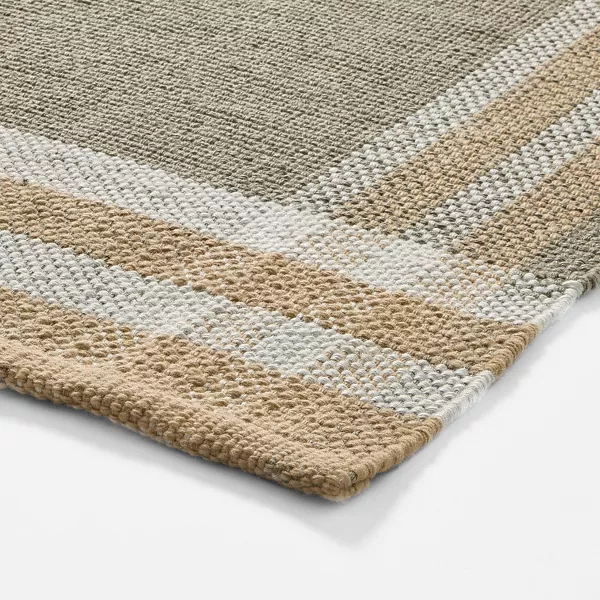Plaid Indoor/Outdoor Scatter Accent Rug Green - 2'1"x3'2" - Image 3