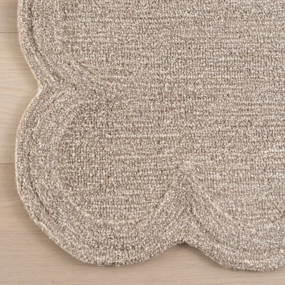 Elira Solid Bordered Indoor Area Rug, 5' x 8', Mauve - Image 3