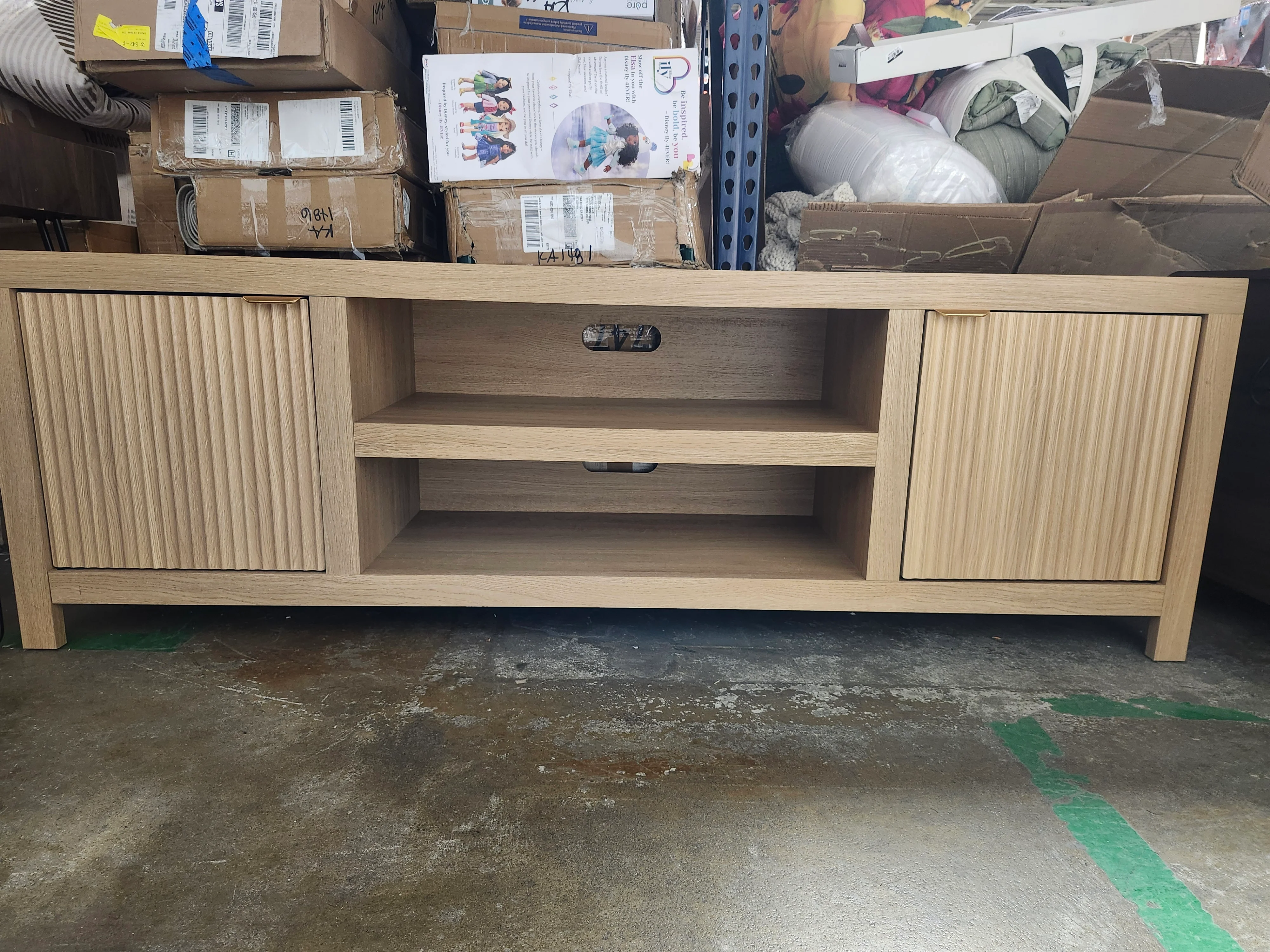 Farmann Reeded 2-Door TV Stand SHOWROOM ITEM - Image 2