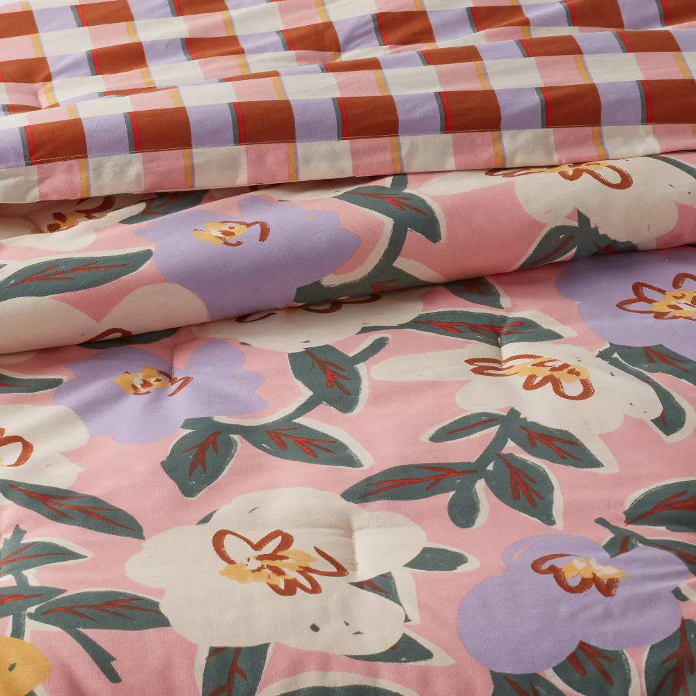 Flower/Plaid Reversible Kids' Comforter Set Full/Queen - Image 3