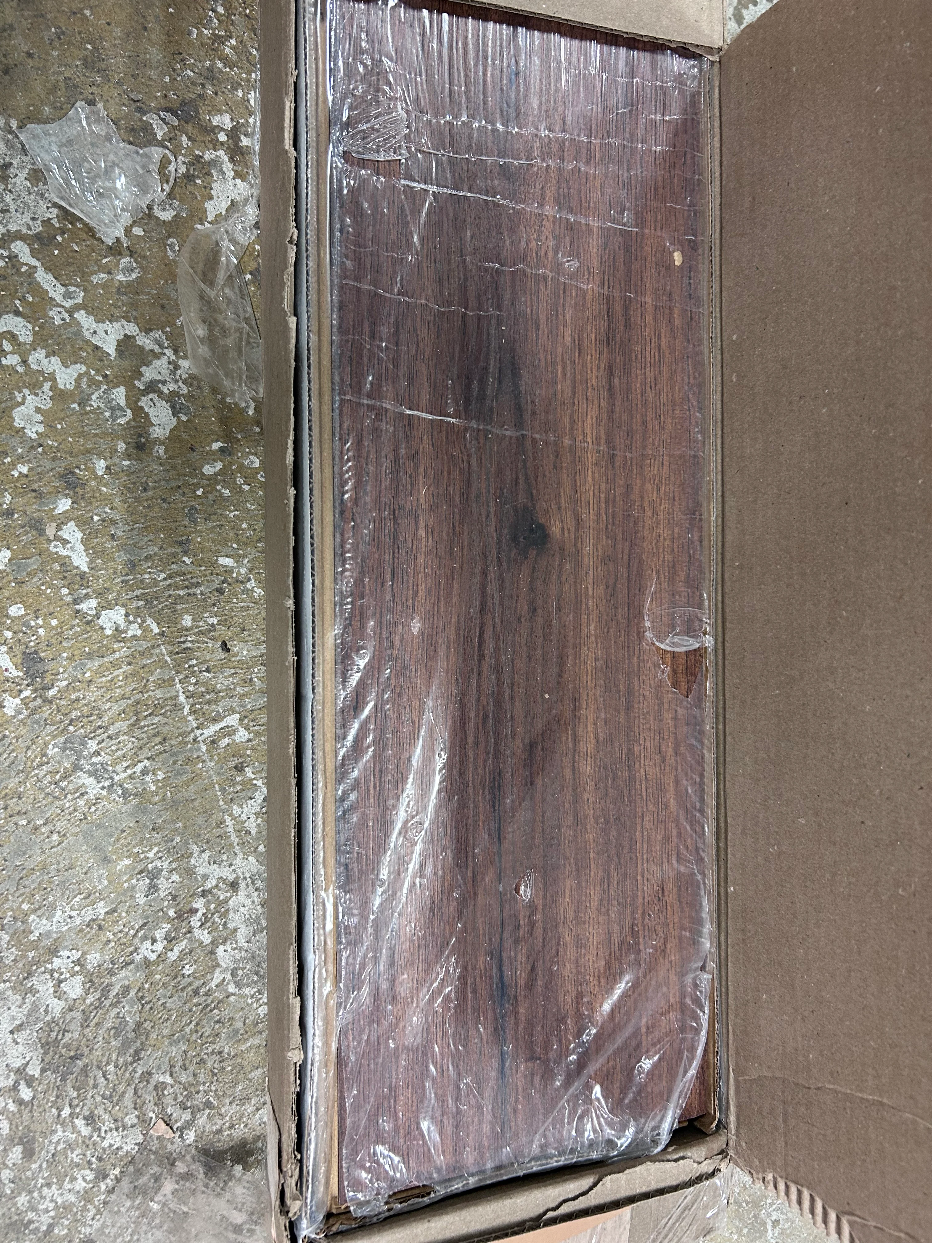 Gibbonburg Oak Laminate Flooring 2-BOXES - Image 6