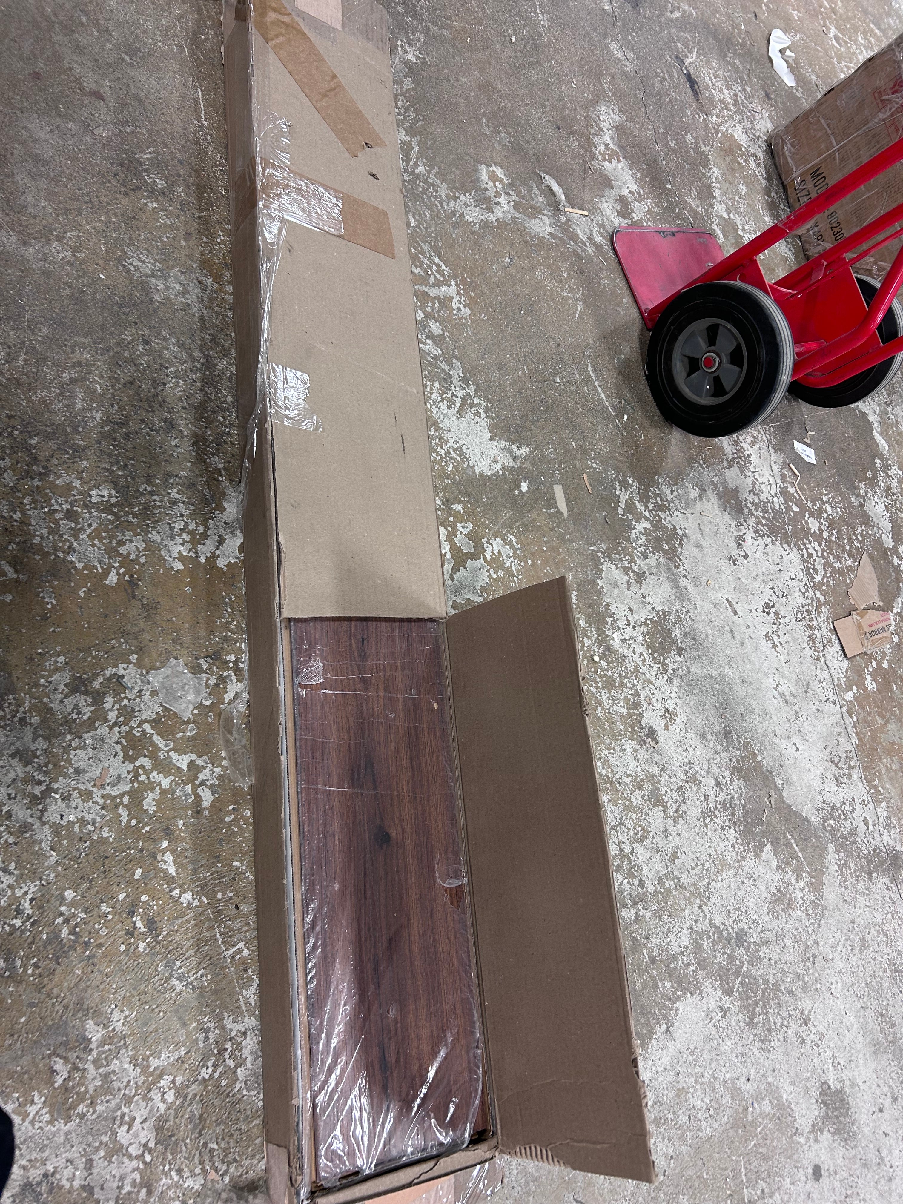 Gibbonburg Oak Laminate Flooring 2-BOXES - Image 7