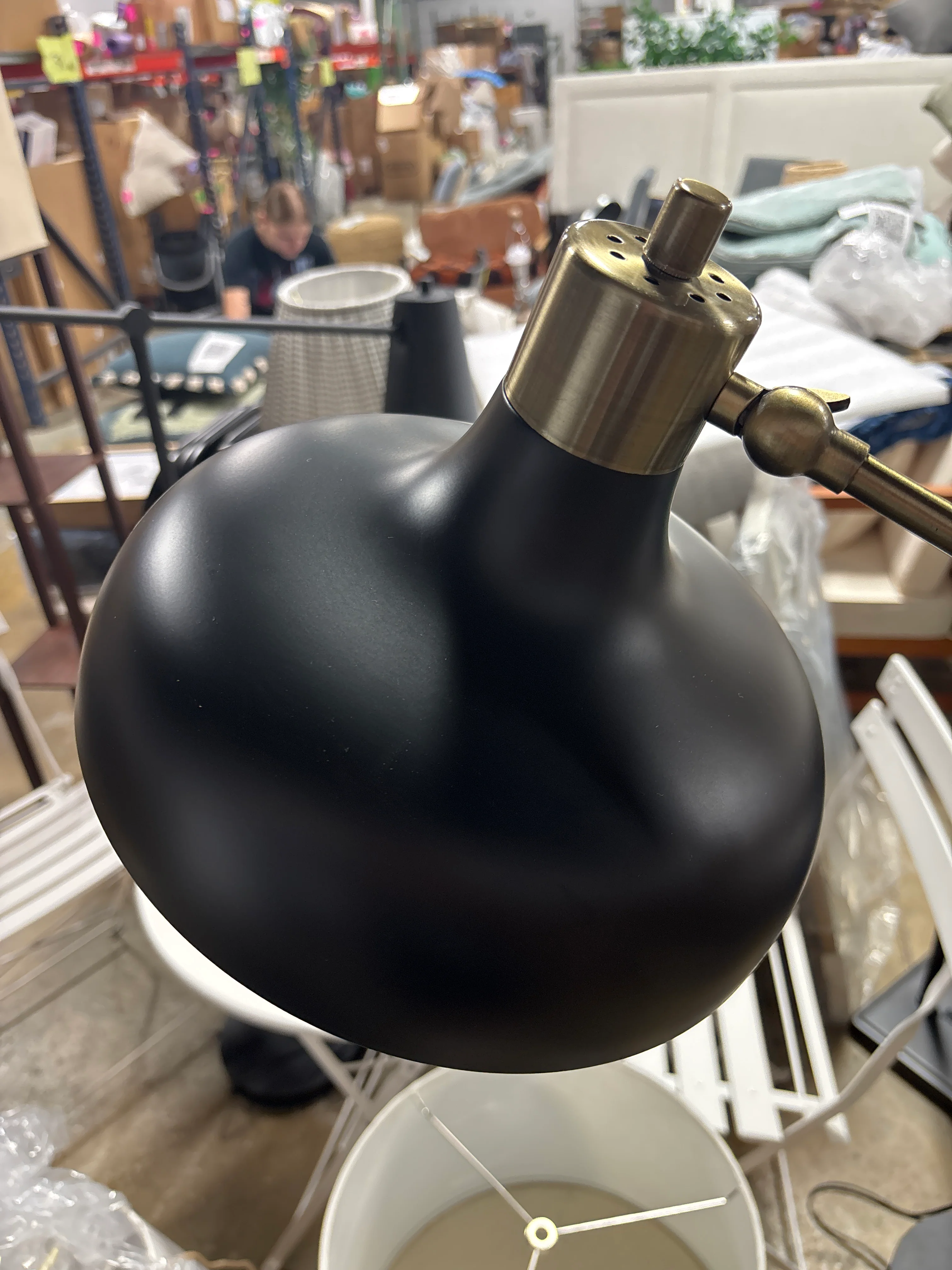 HOMCOM Adjustable Floor Lamps for Living Room - Black & Gold SHOWROOM ITEM - Image 3