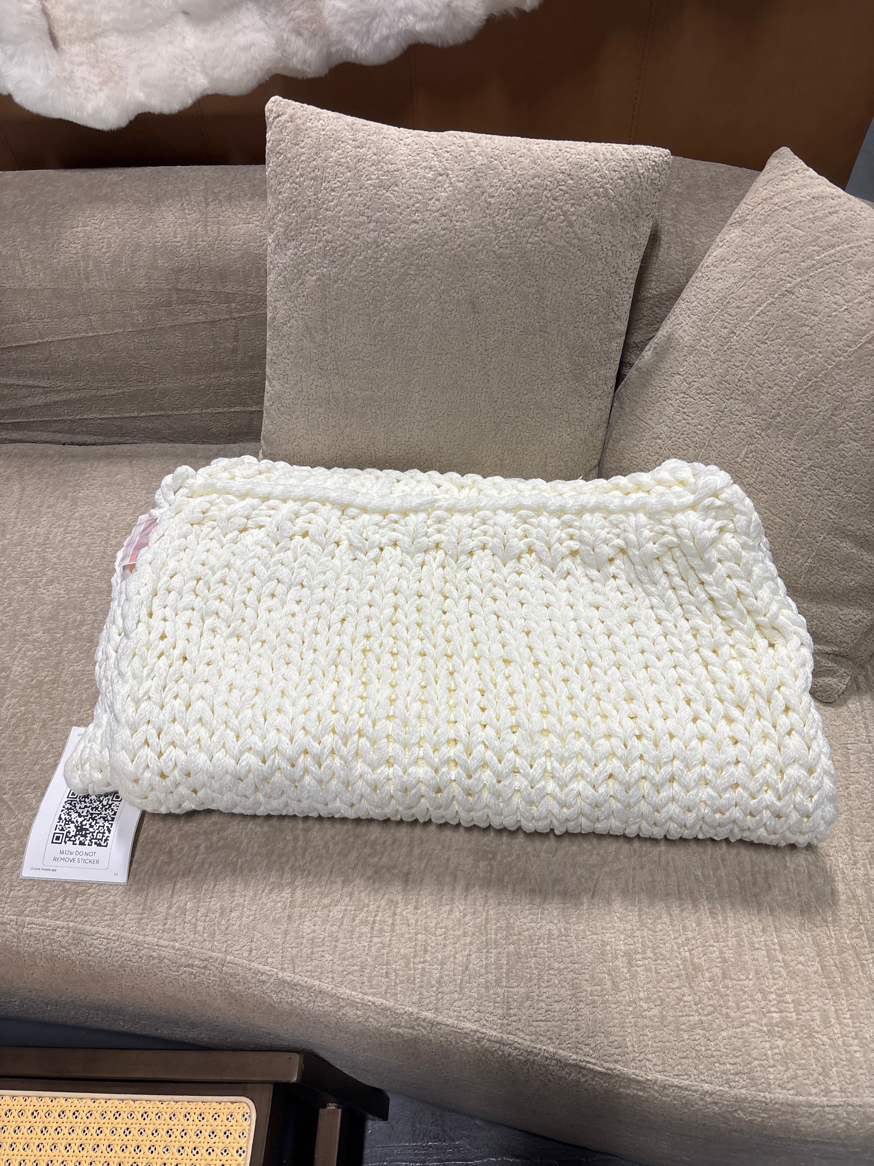 IENJOYHome Chunky Knit Throw Blanket Braided Ivory SHOWROOM ITEM - Image 2