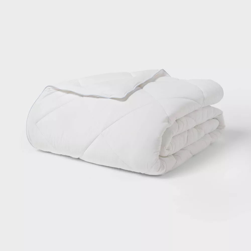King/California King Cool Touch Down Alternative Duvet Insert