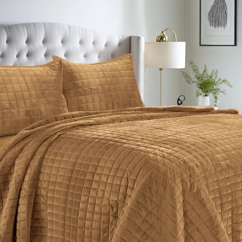 King Velvet Quilt Set Camel - Image 2