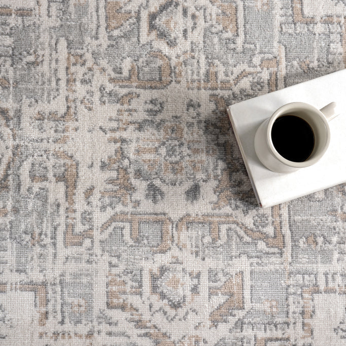 Lilibet Traditional Medallion Area Rug - Image 4