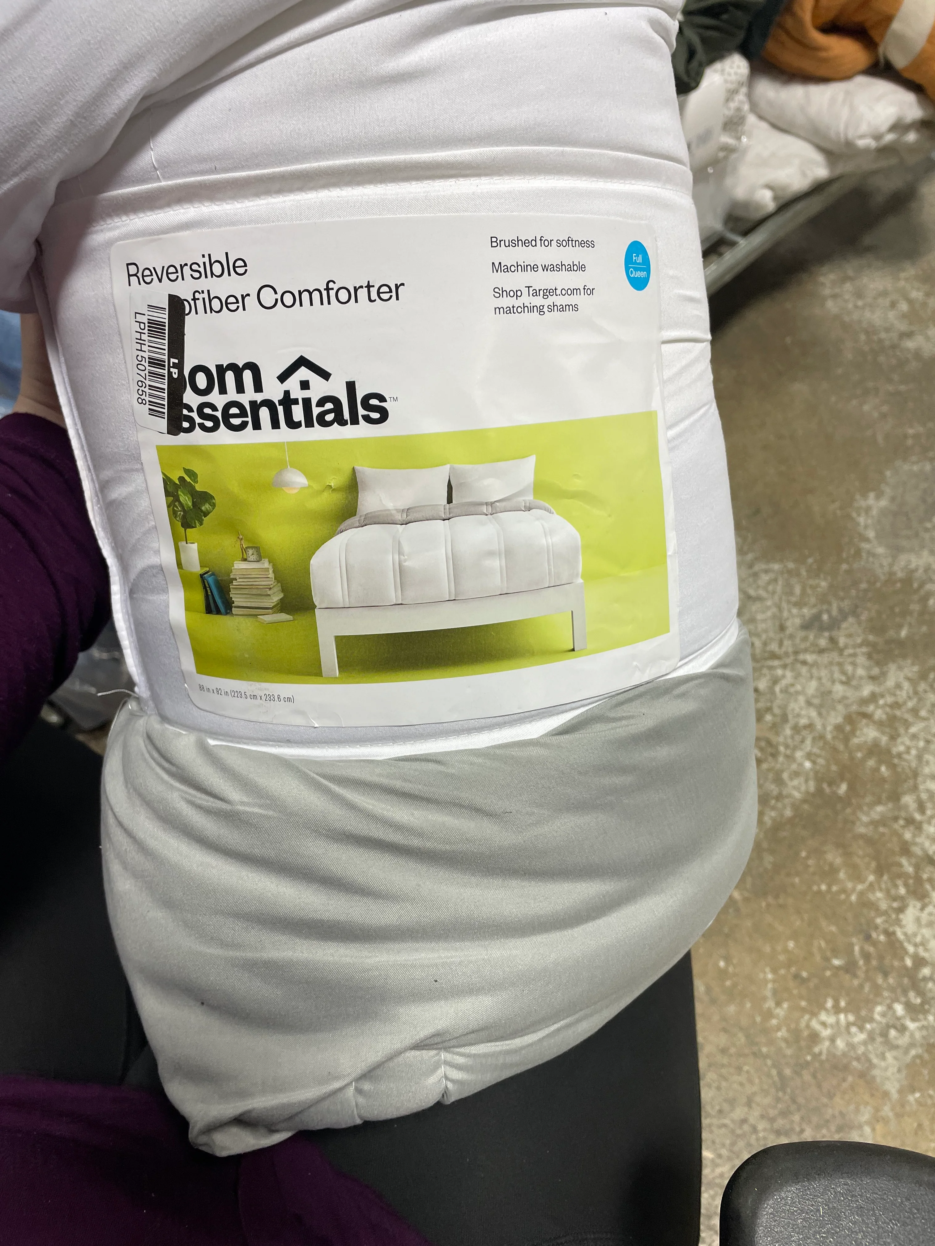 Lofty Microfiber Comforter - Full/Queen - Image 6