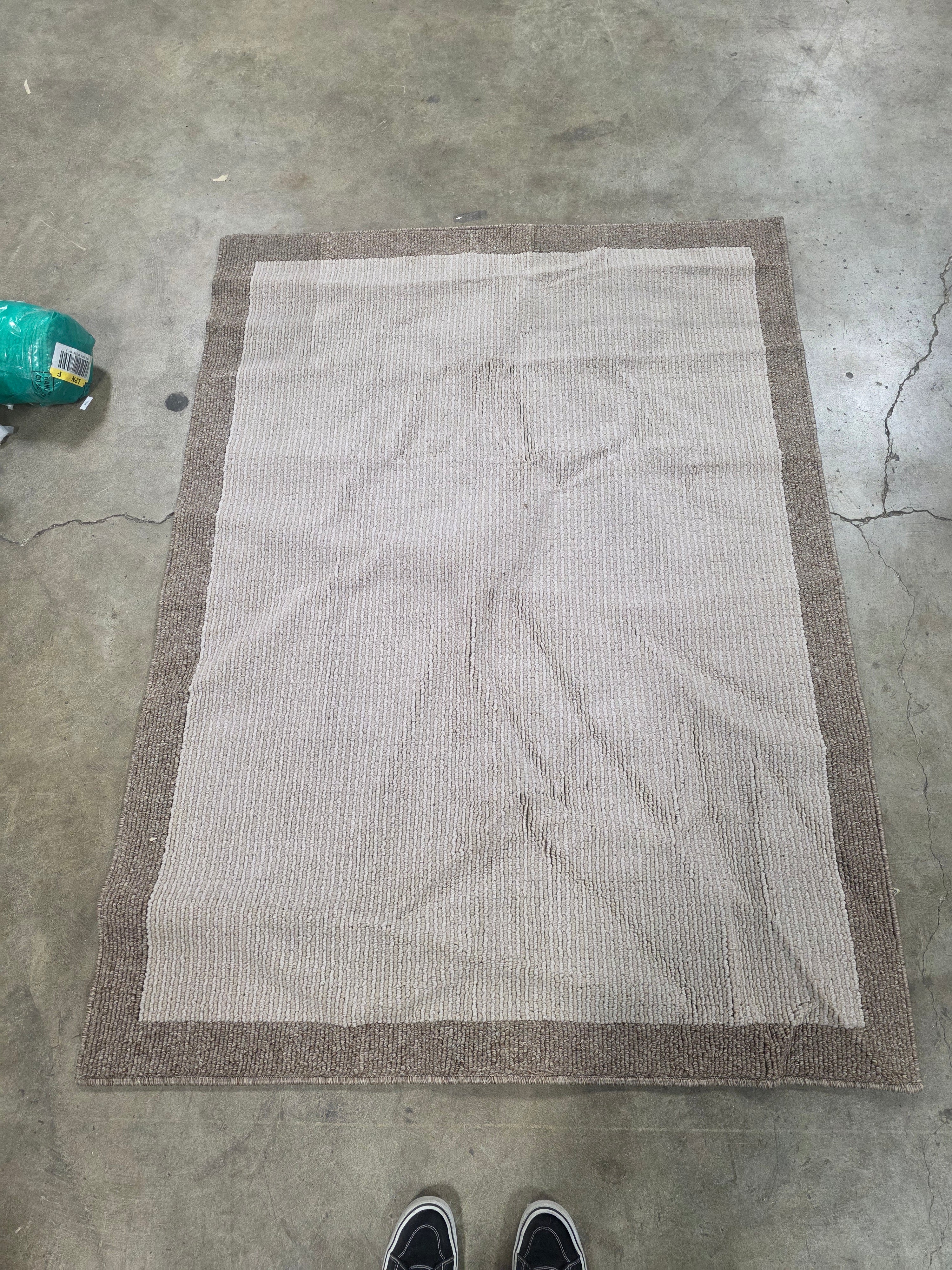 Madison Washable Rug 4'x5'6" - Image 6