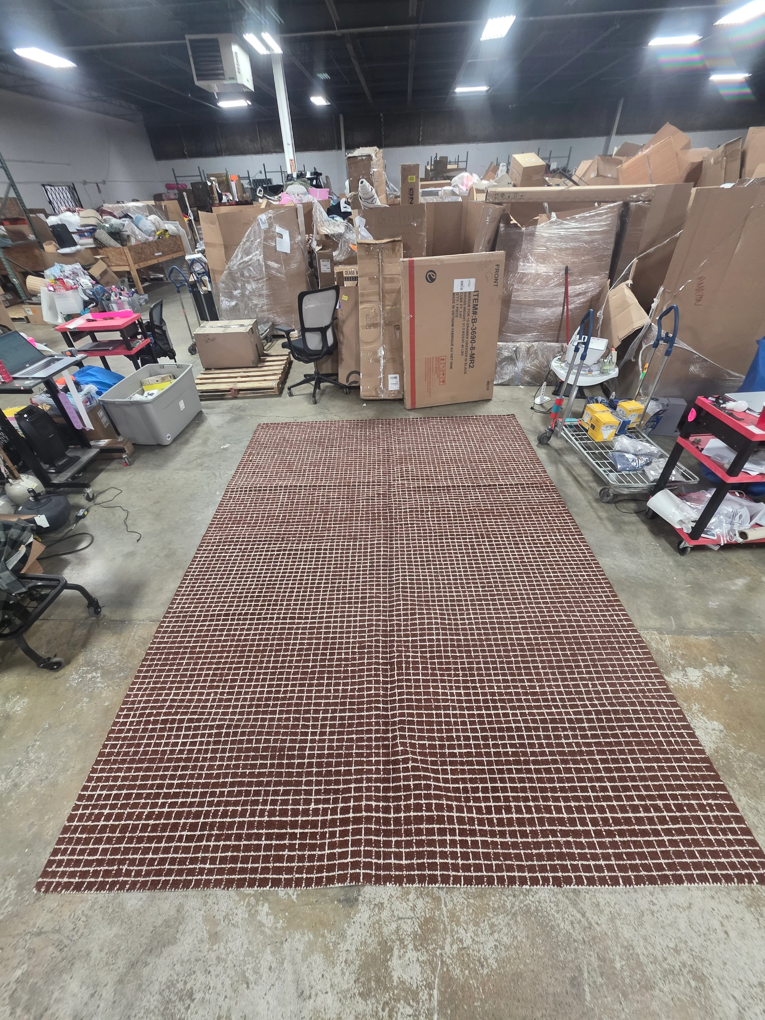 Melrose Checked Wool Area Rug - 8' 6" x 11' 6" - Image 6