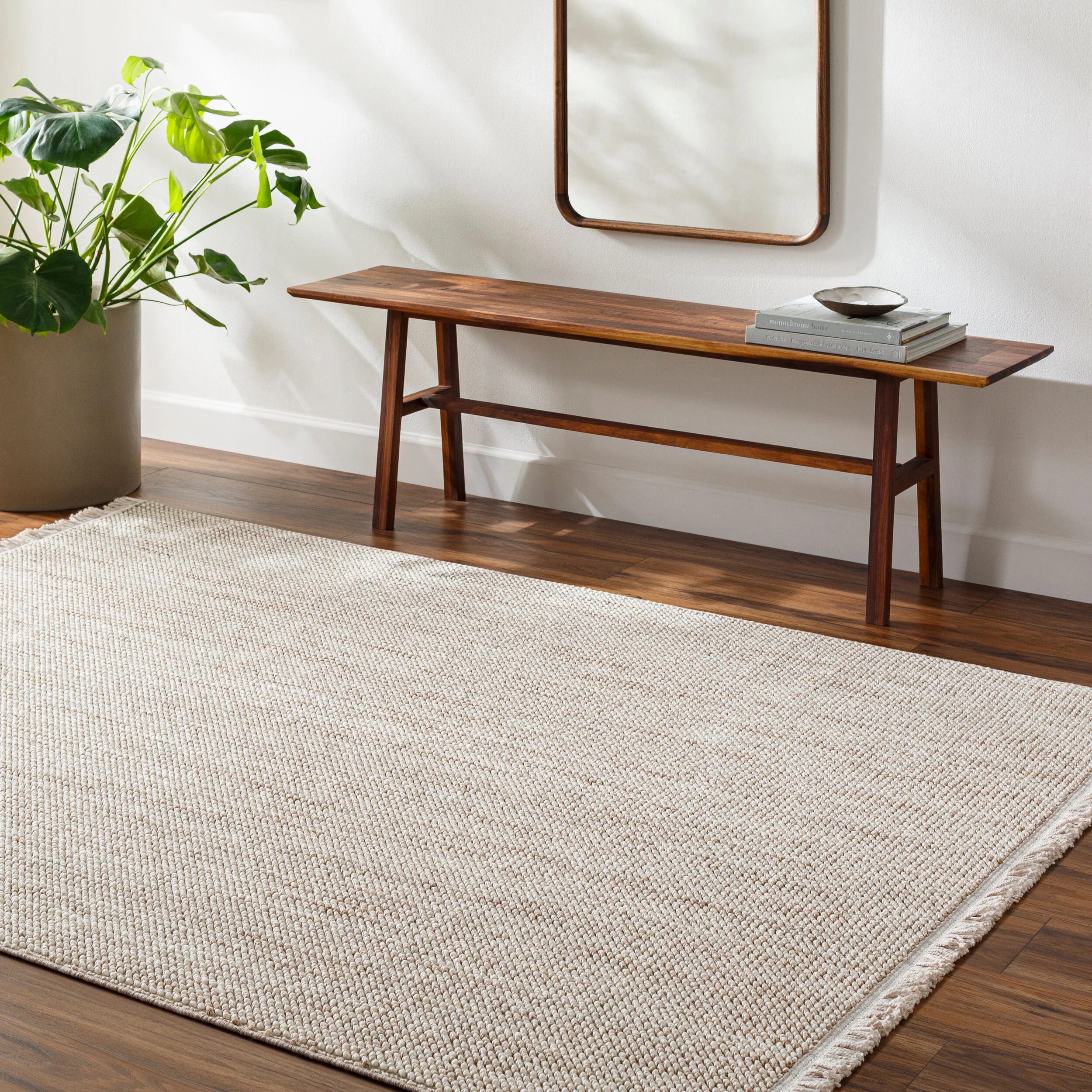 New Delhi Machine Woven Rug 5'2"x7' - Image 4