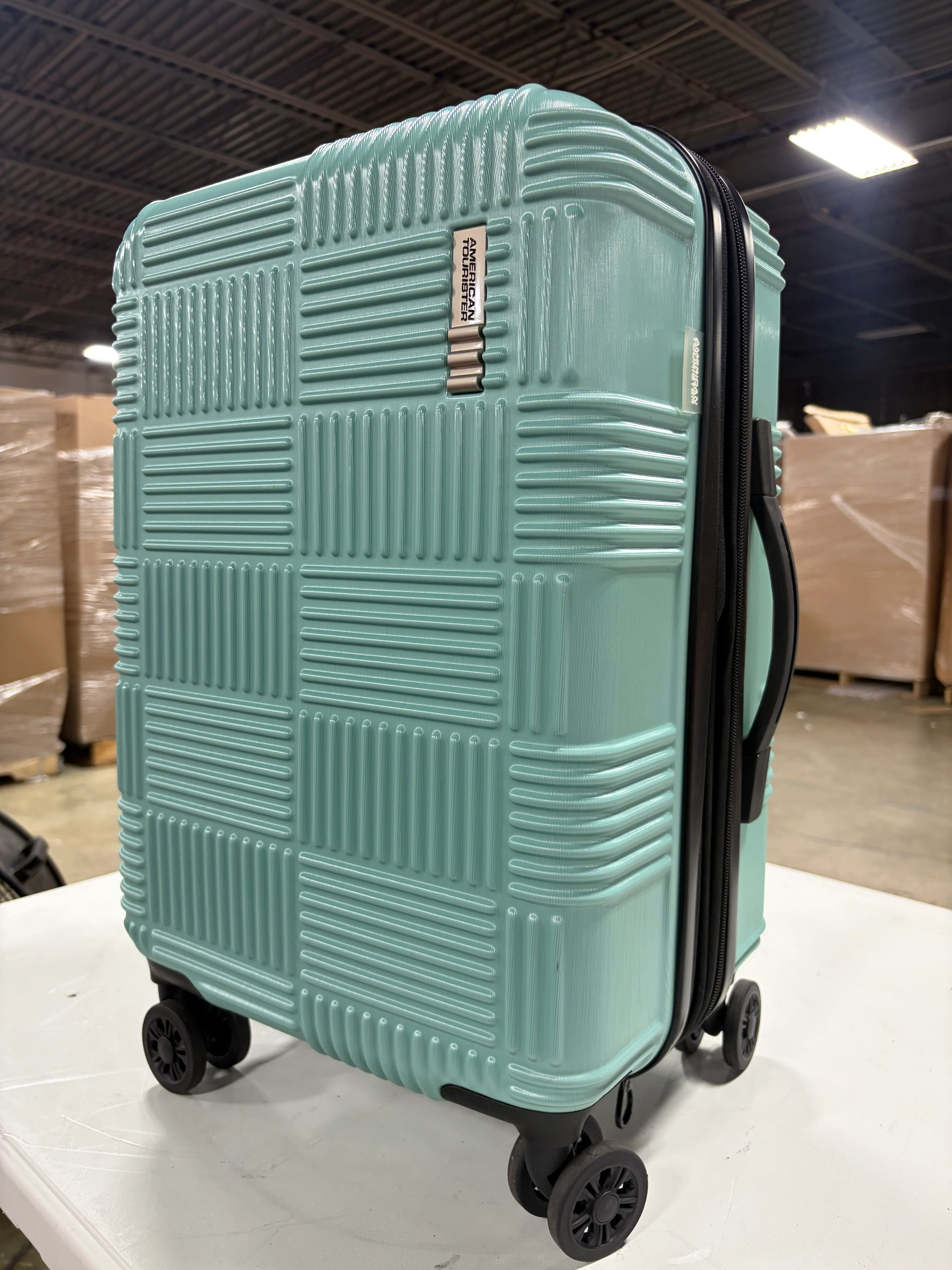 NXT Checkered Hardside Carry On Spinner Suitcase - Mint Green - Image 6