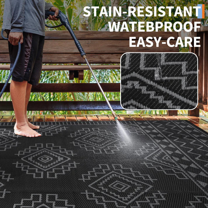 Waterproof Plastic Straw Rug Reversible Geometric Design Black & Grey 8x10 - Image 5