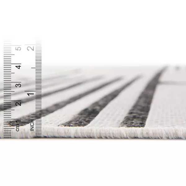 Outdoor Modern Mod Geometric Woven Area Rug 8 ft round - Image 2