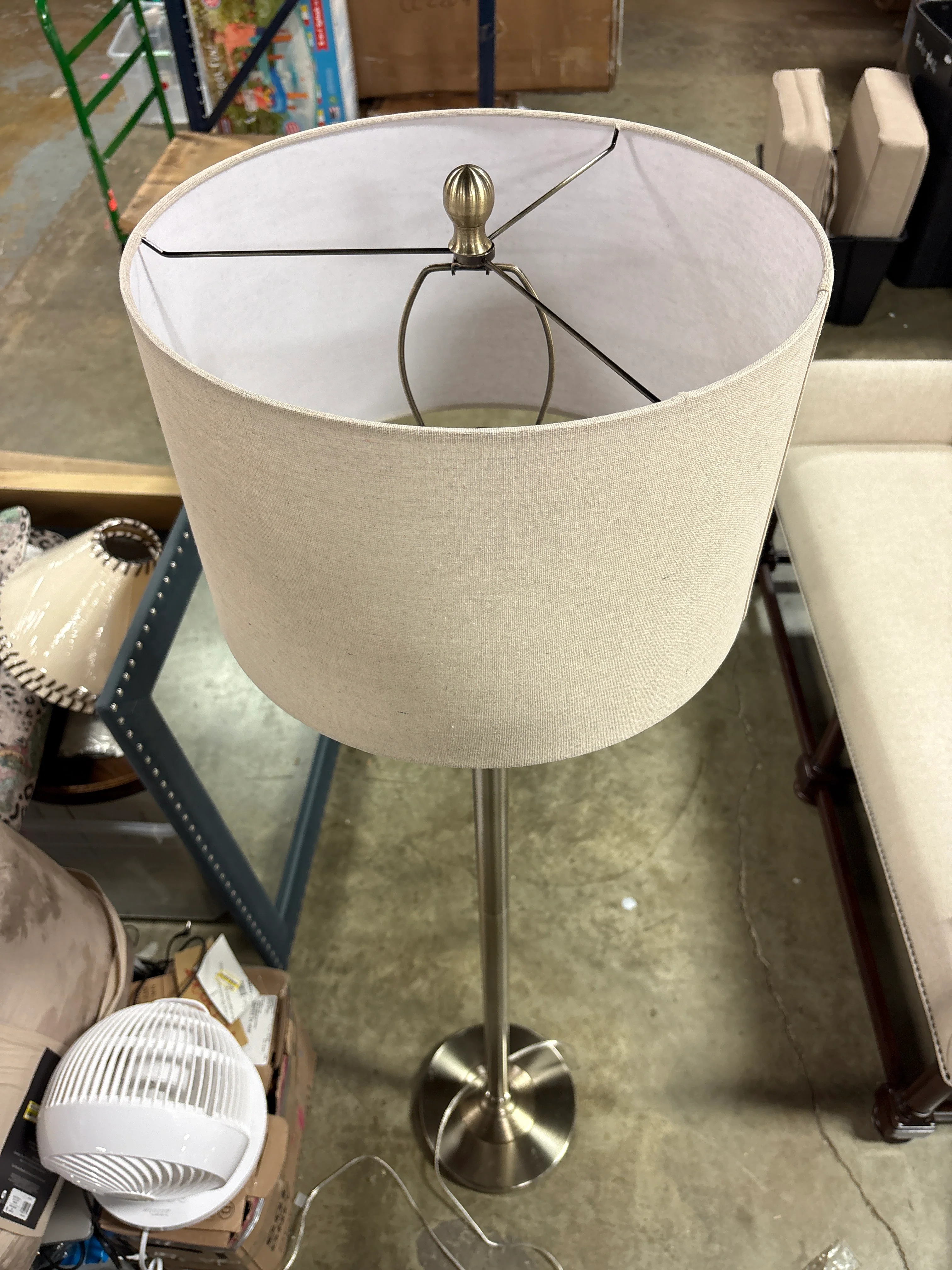 Safavieh Leeland Floor Lamp SHOWROOM ITEM - Image 3