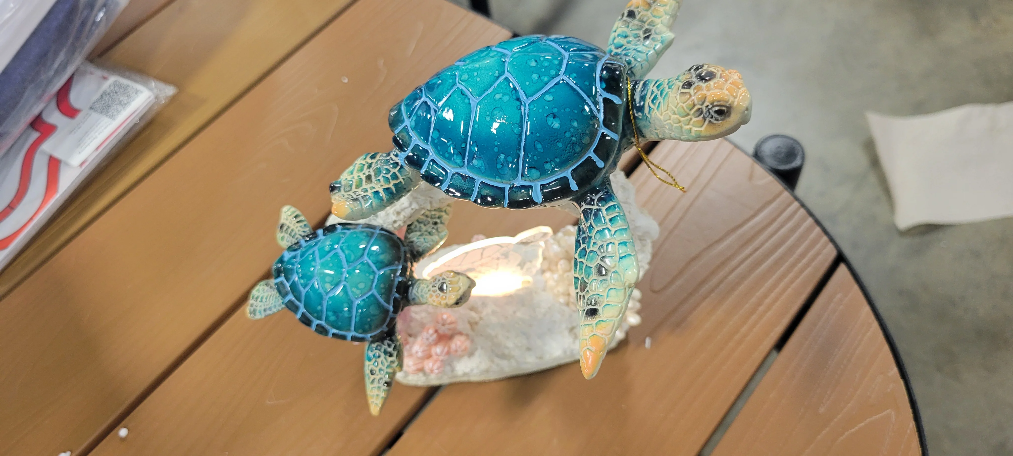 Sea Turtle Mother And Hatchling Family By Coral Reef With 3D LED Light Figurine - Image 6