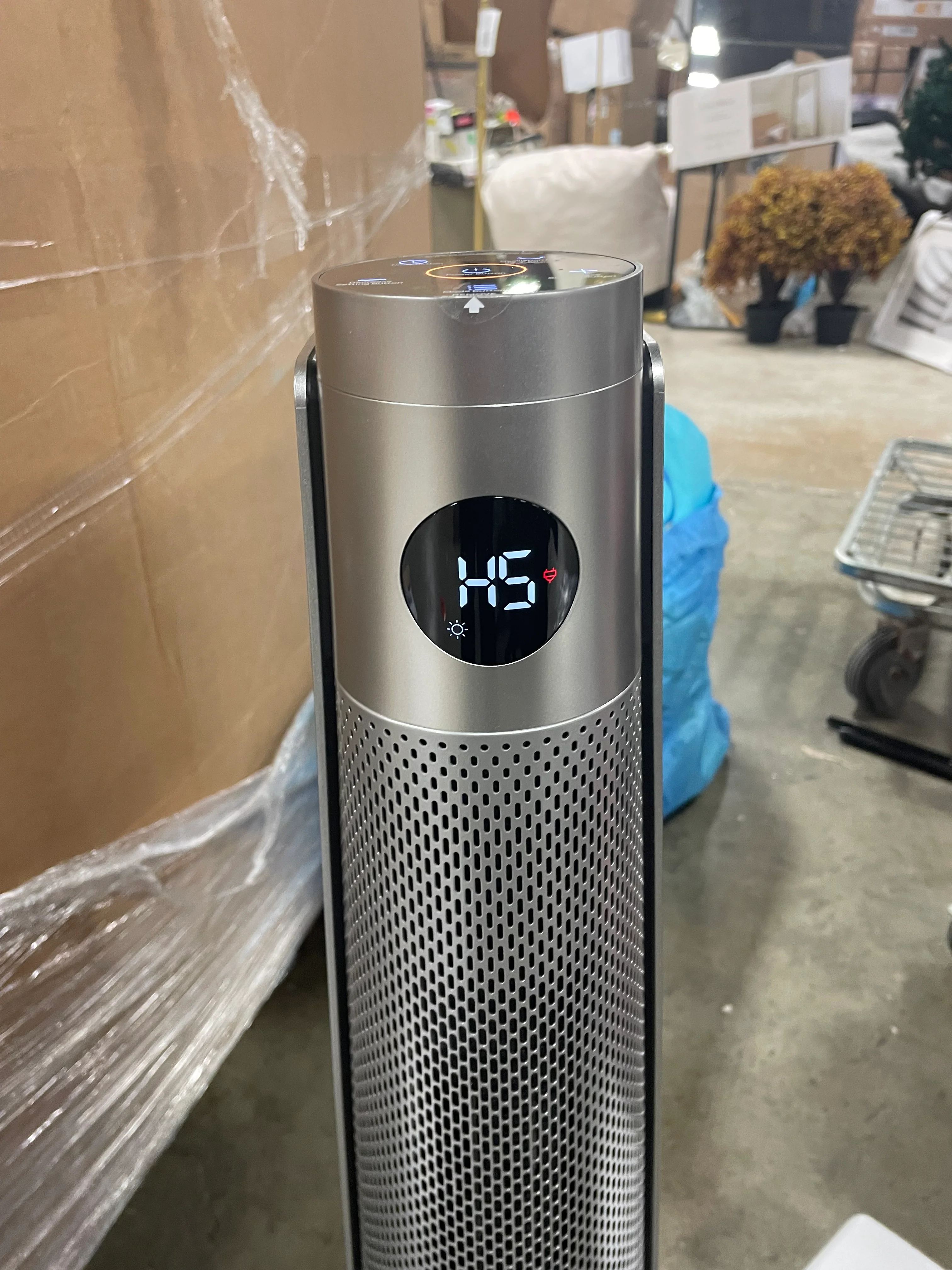 Solaris Oscillating Ceramic Indoor Space Heater - Image 7