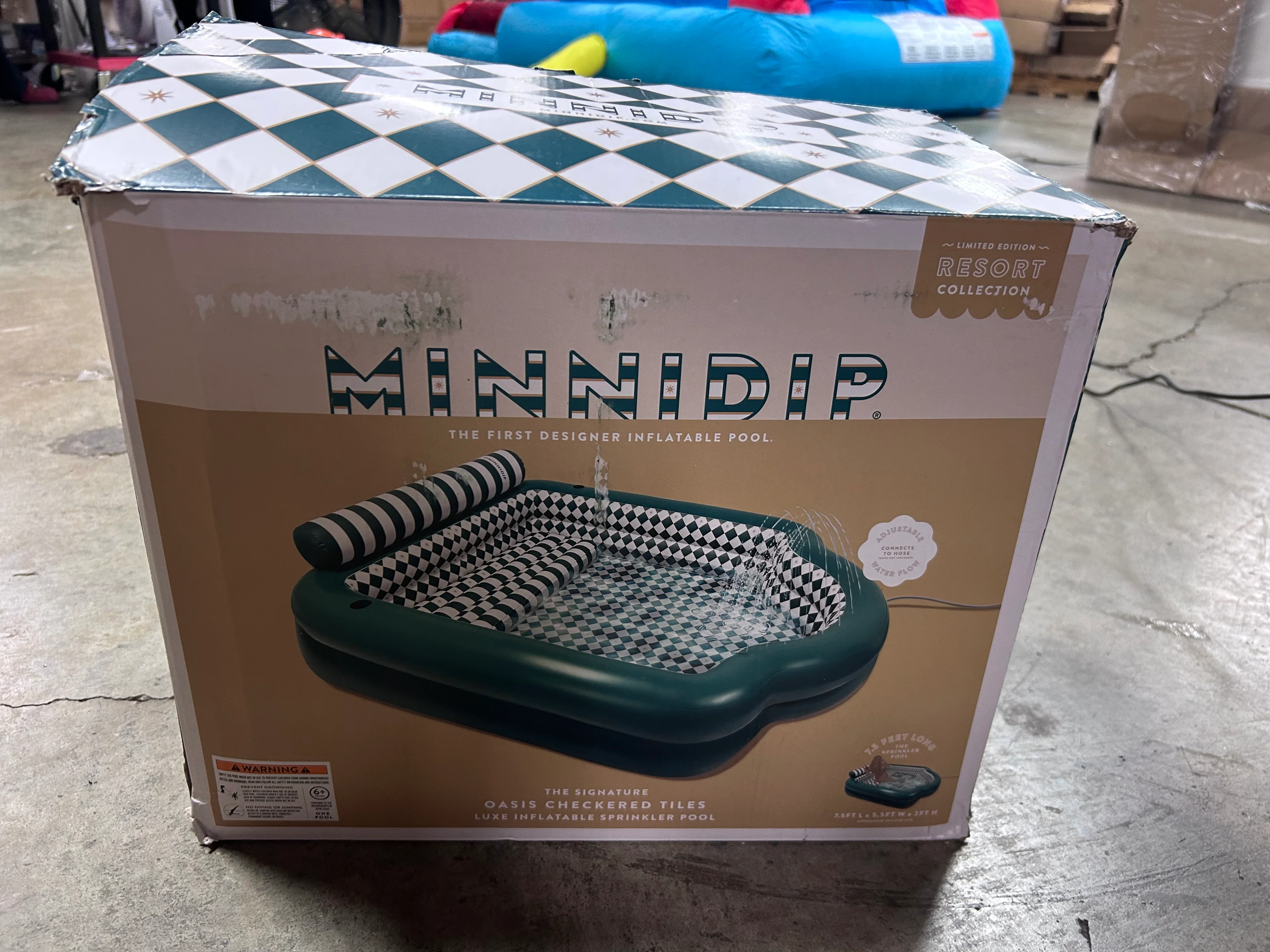 Sprinkler Pool with Bench - Oasis Checkered Tiles - Image 4
