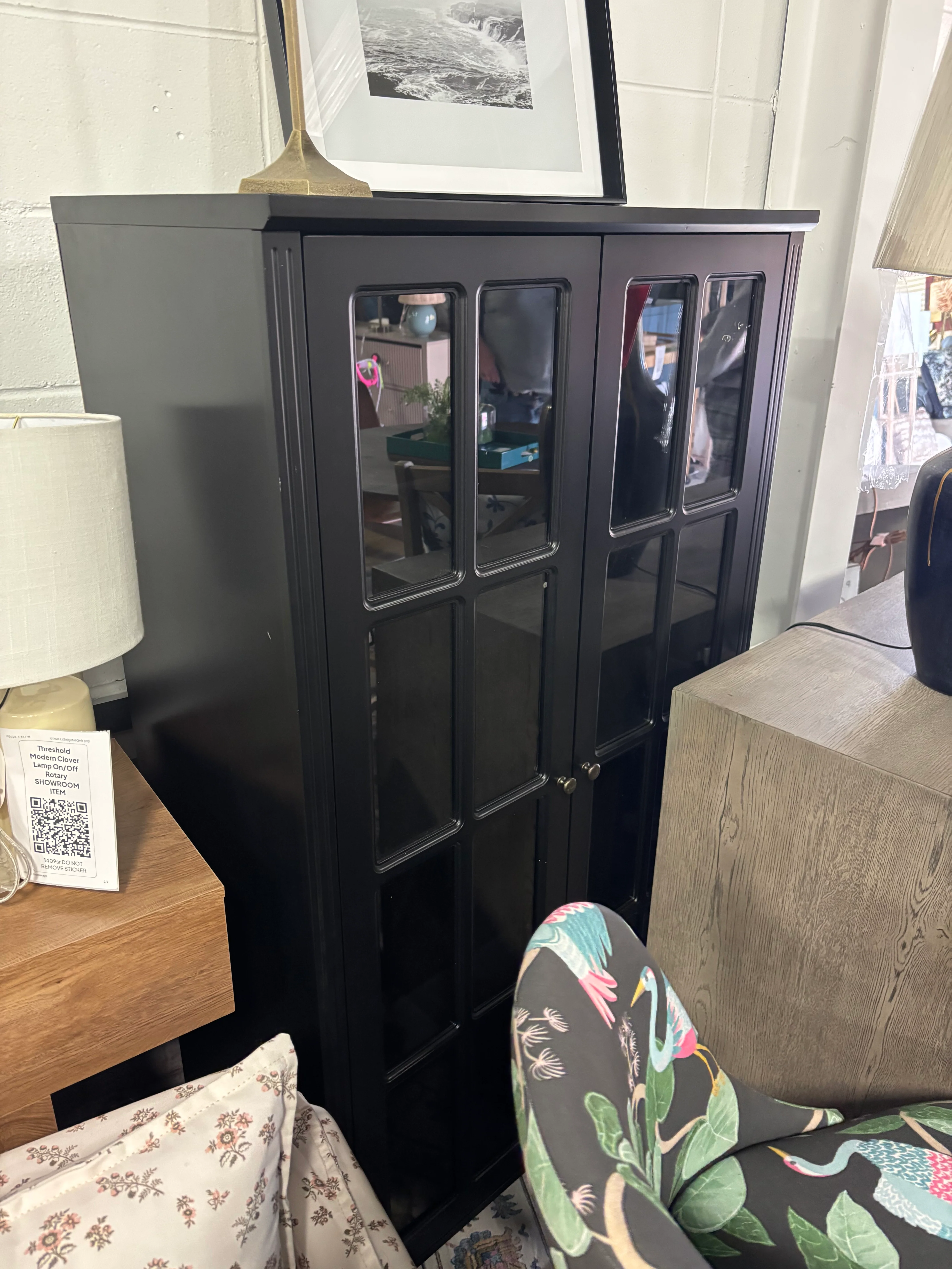 2-Door Display Cabinet SHOWROOM ITEM