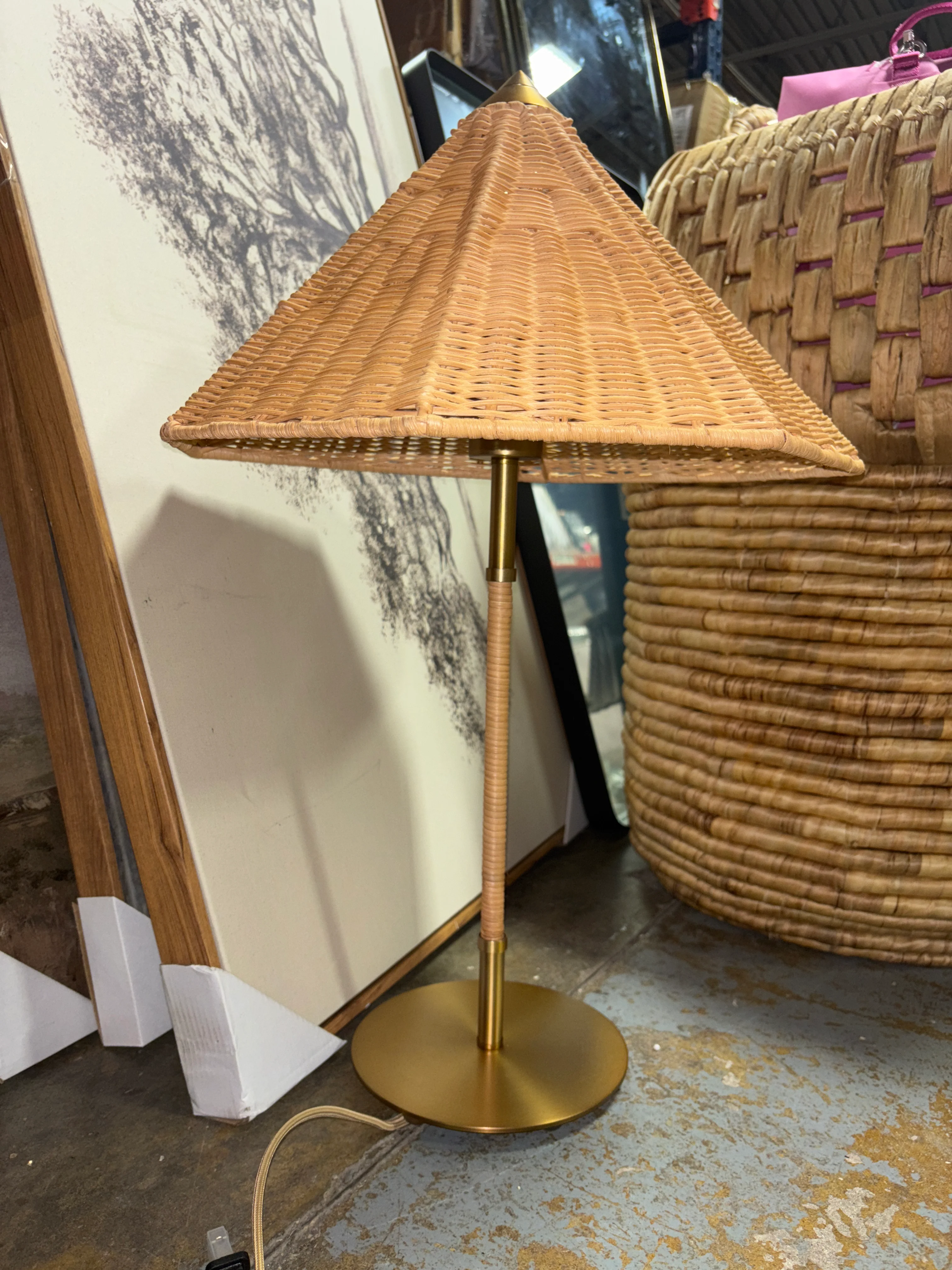 Table Lamp with Tapered Rattan Shade Gold SHOWROOM ITEM - Image 4