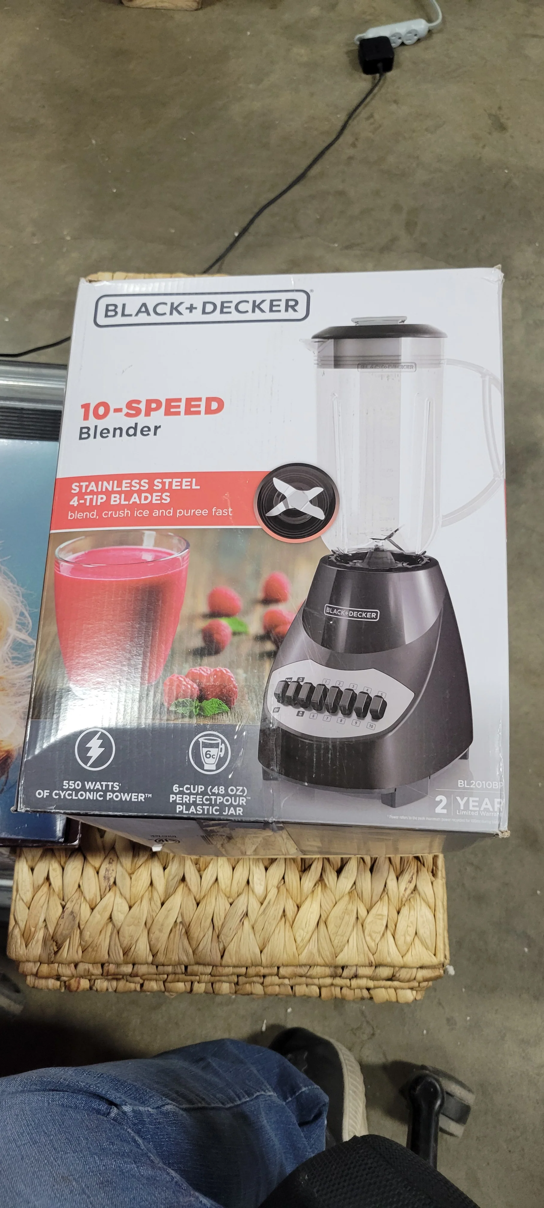 10-Speed Countertop Blender - Image 6