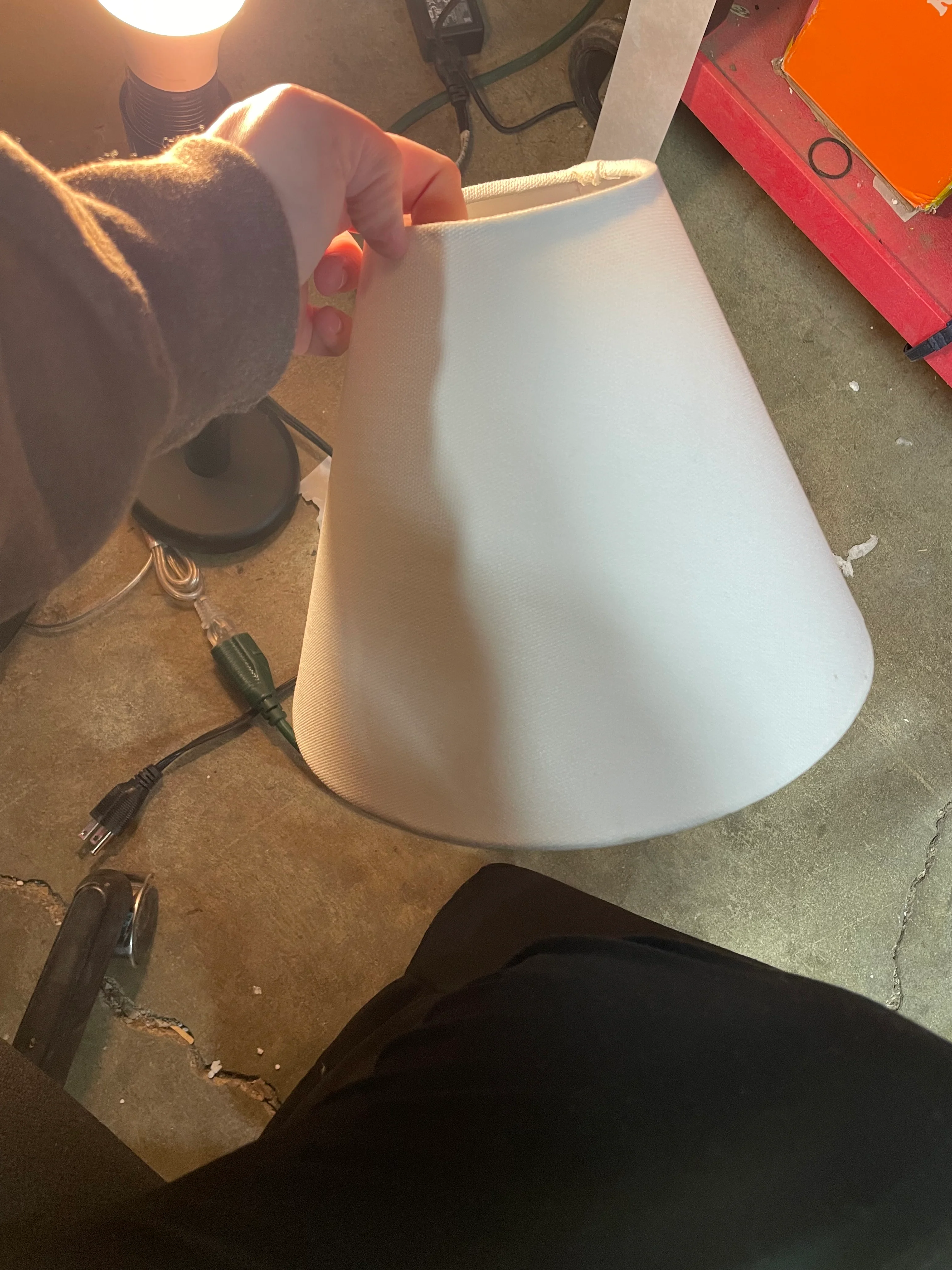 Textured Metal Table Lamp - Image 3